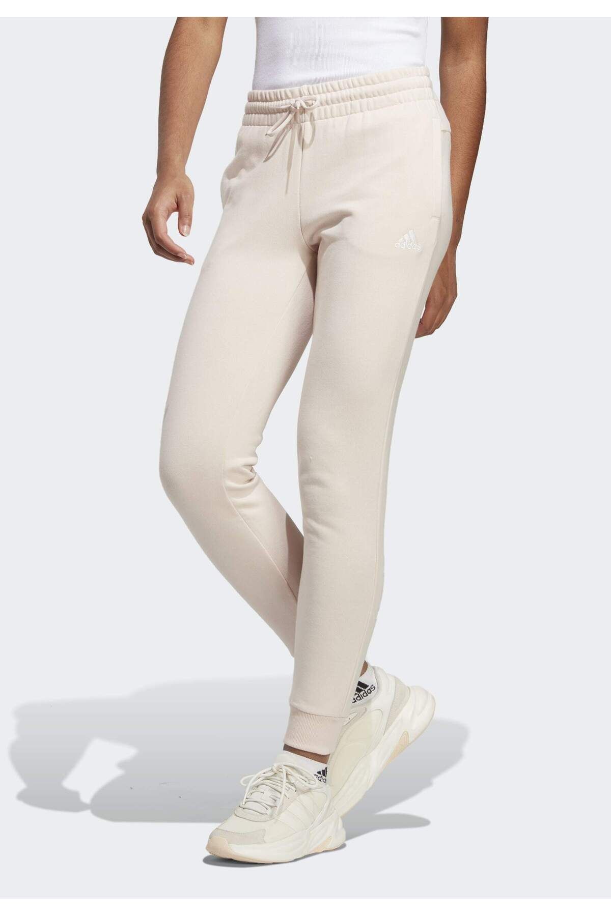 شلوار ورزشی زنانه آدیداس مدل Essentials Linear French Terry Cuffed  adidas