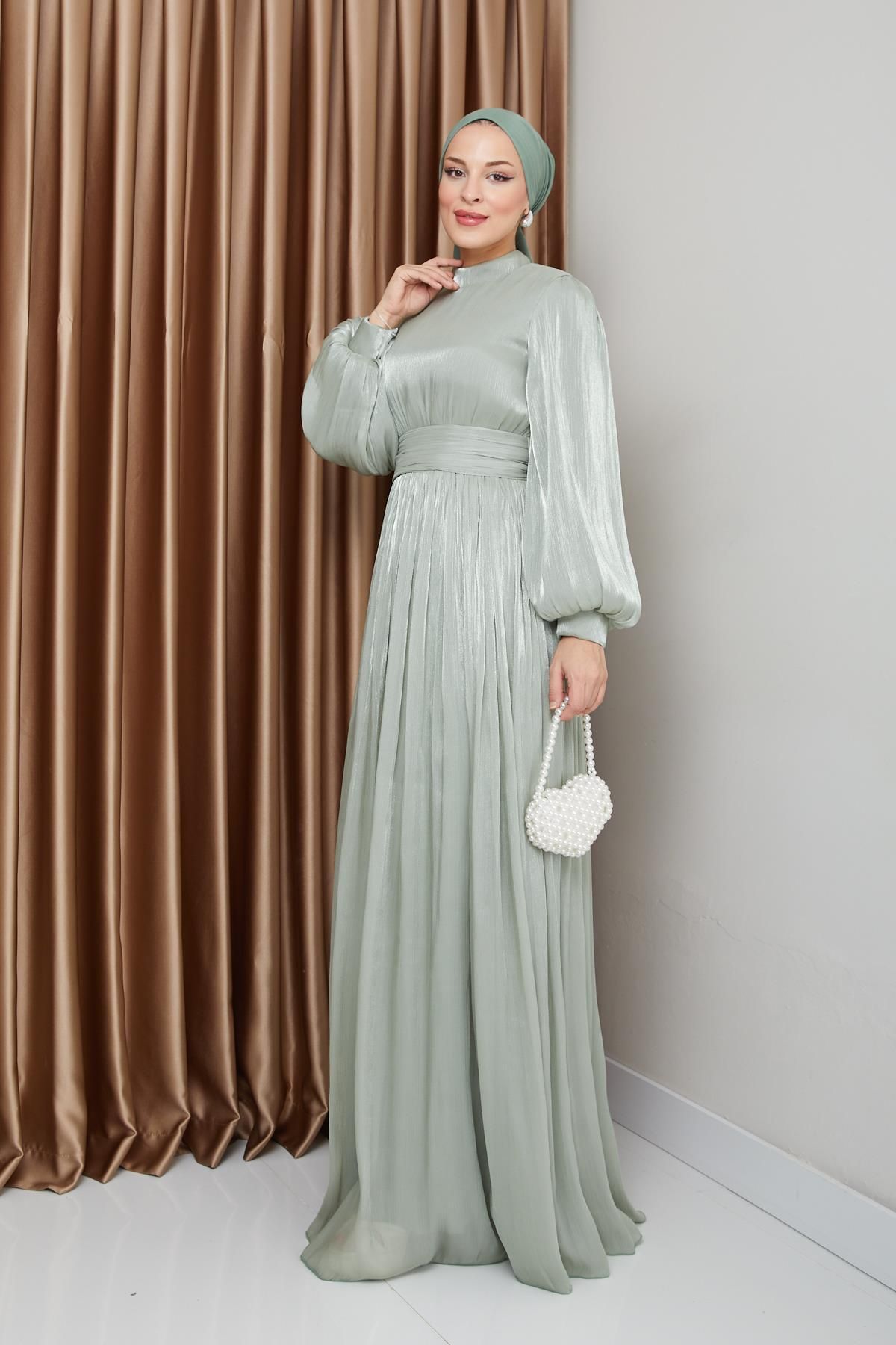 Olcay-Hellgrünes Hijab-Abendkleid aus Seide mit Schärpe und Kordelzug, Yoryo-Modell 1225 5