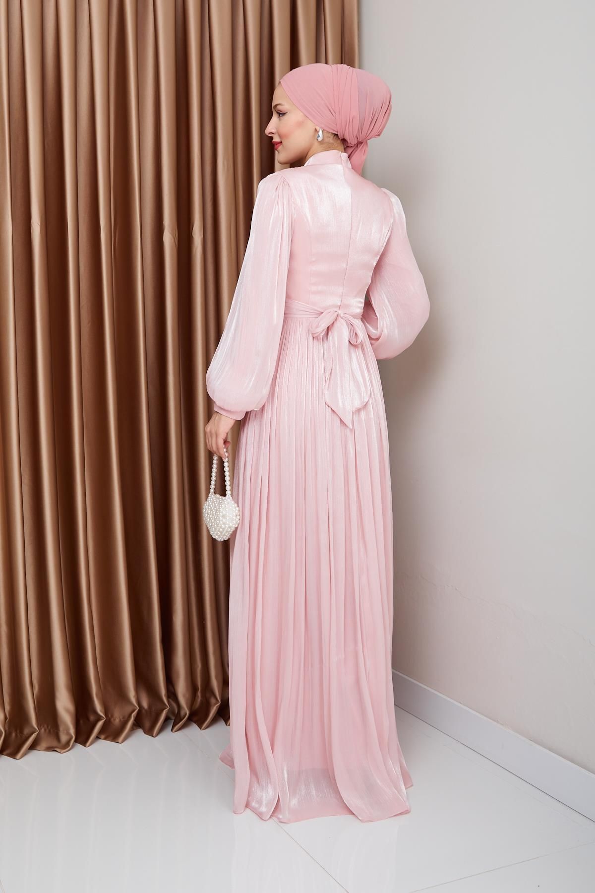 Olcay-Detailliertes Yoryo-Abendkleid aus Seide mit Hijab und Gürtel an der Taille PUDRA 1225 7