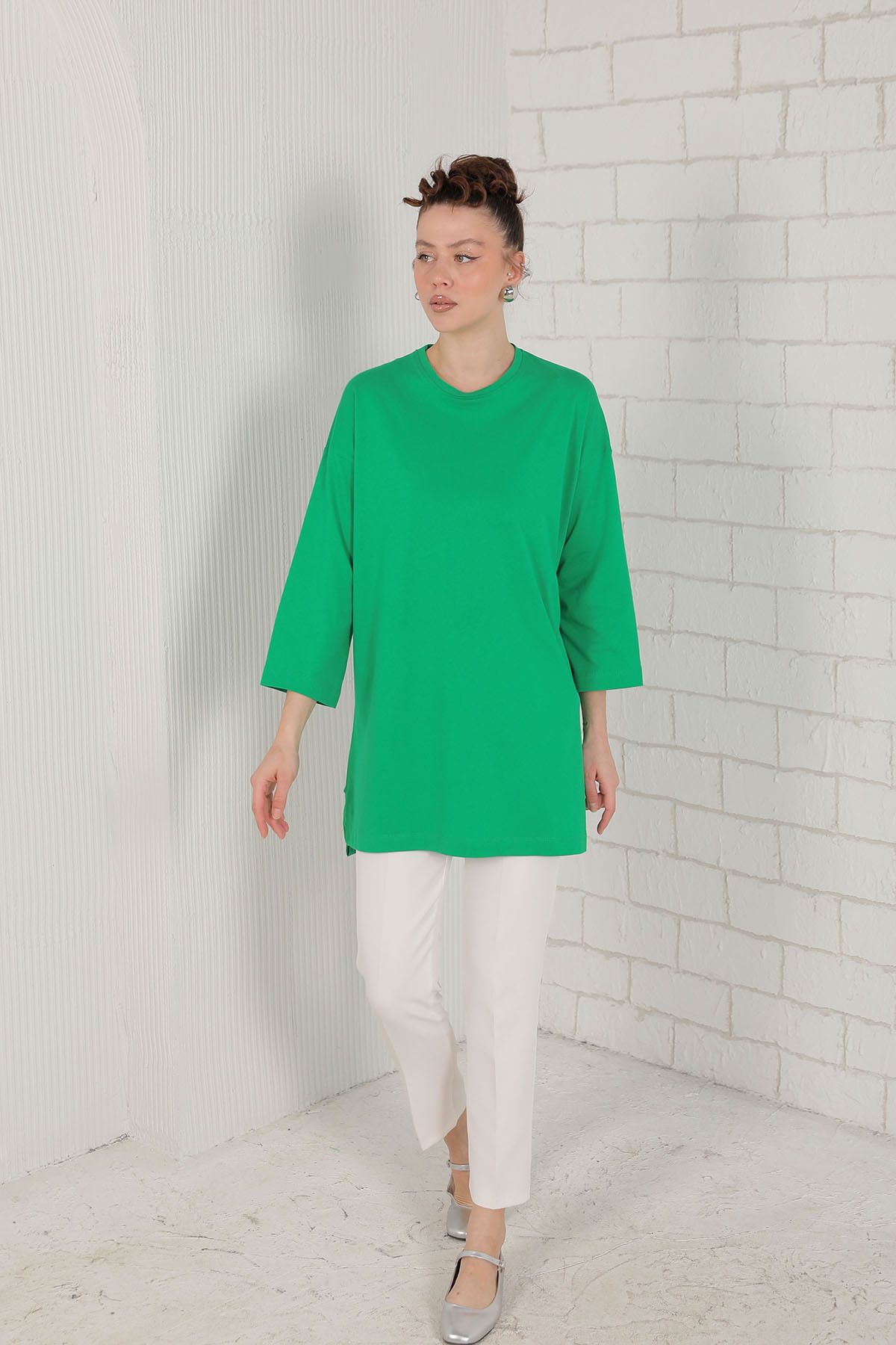 Melike Tatar-Benetton Basic Tunic 3-3108 2