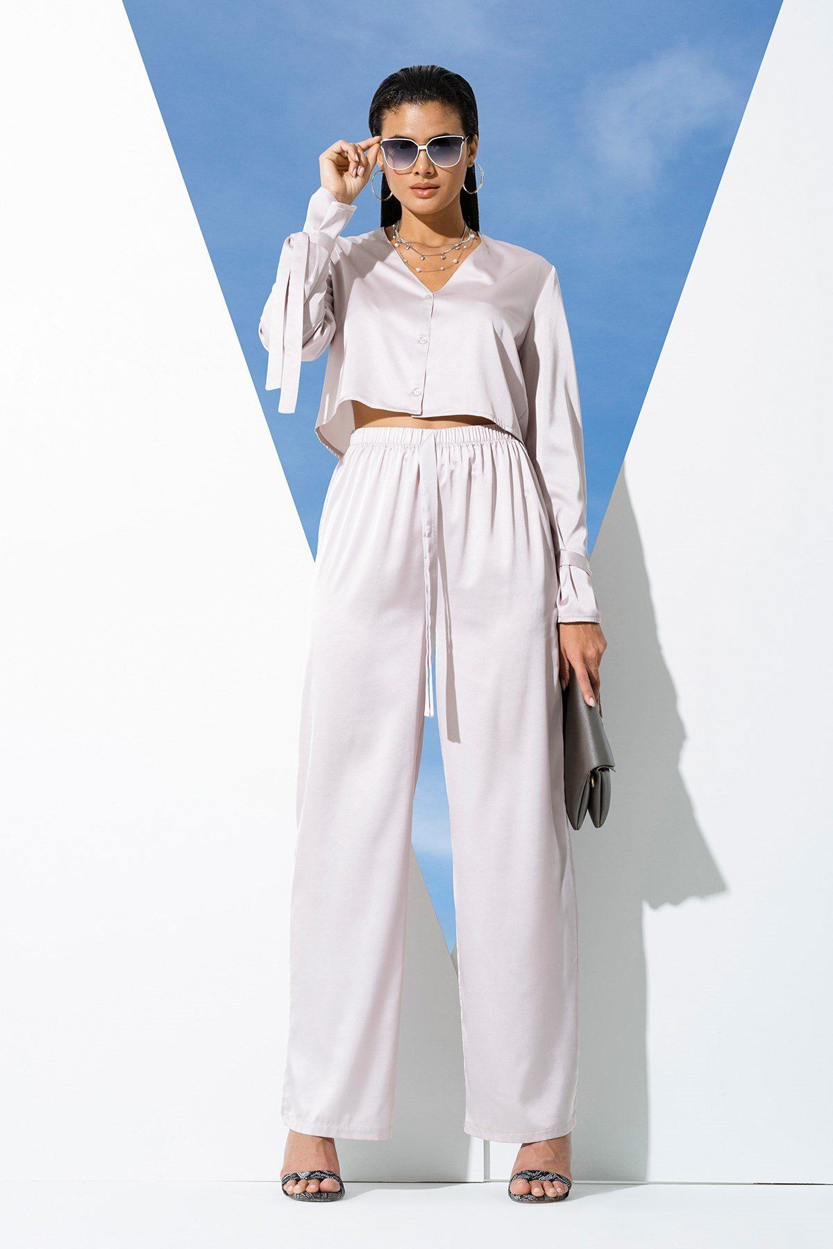 FOR YOU MODA-5-Piece Gray Pajama Set with Sleeve Binding Detail Inside and Out 5