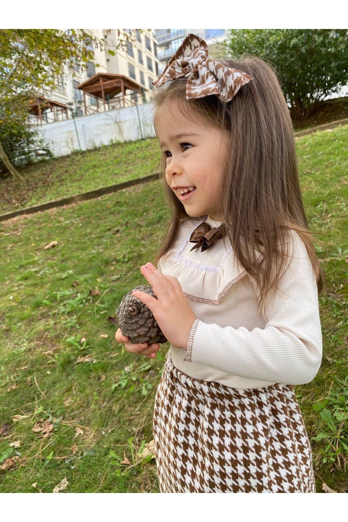 AKİF GİYİM Kiz Çocuk Fi̇yonklu Kazayaği Etek Badi̇ Takimi fotoğrafı 4 (önizleme)