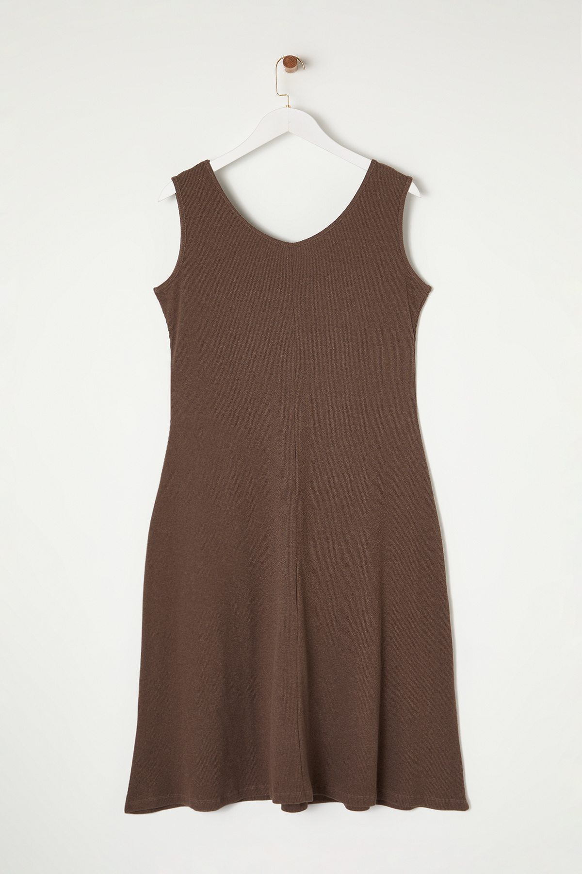 Trendyol Curve-Hnedé rebrované midi pletené šaty A-line TBBSS24AH00130 8
