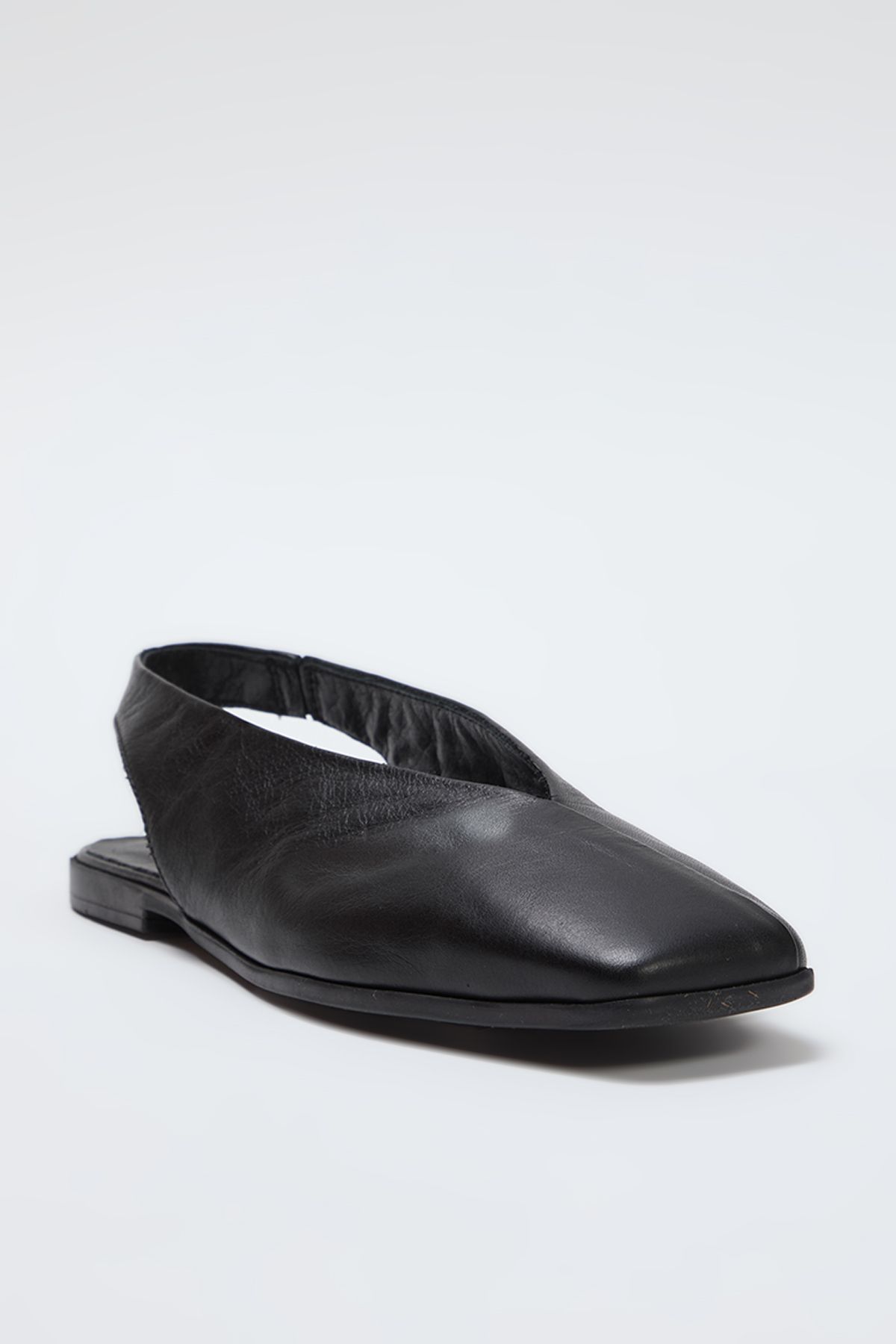 TRENDYOL SHOES-Schwarze Damen-Ballerinas aus echtem Leder mit offenem Rücken und quadratischer Zehenpartie TAKSS25BE00018 5