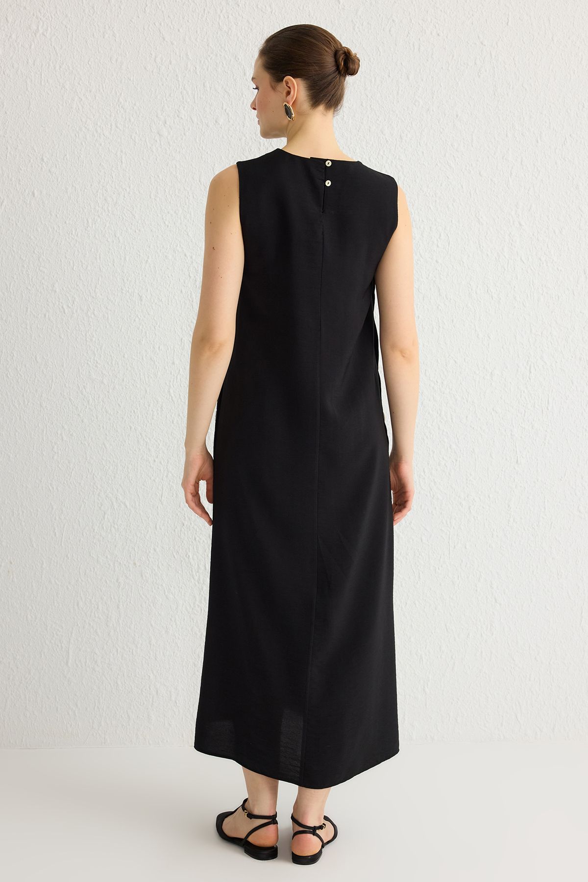 Trendyol Modest-Φόρεμα με μαύρο κουμπί με λεπτομέρεια υφαντό εσωτερικό TCTSS25EB00007 5