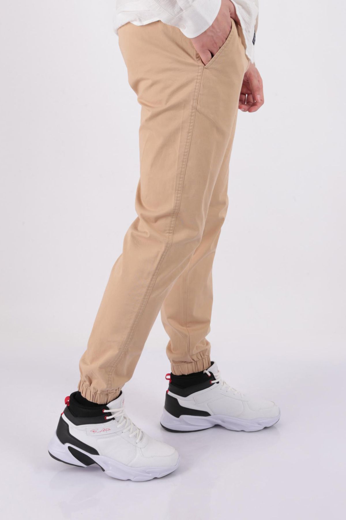 Cazador-0004 Men's Jogger Pants 3