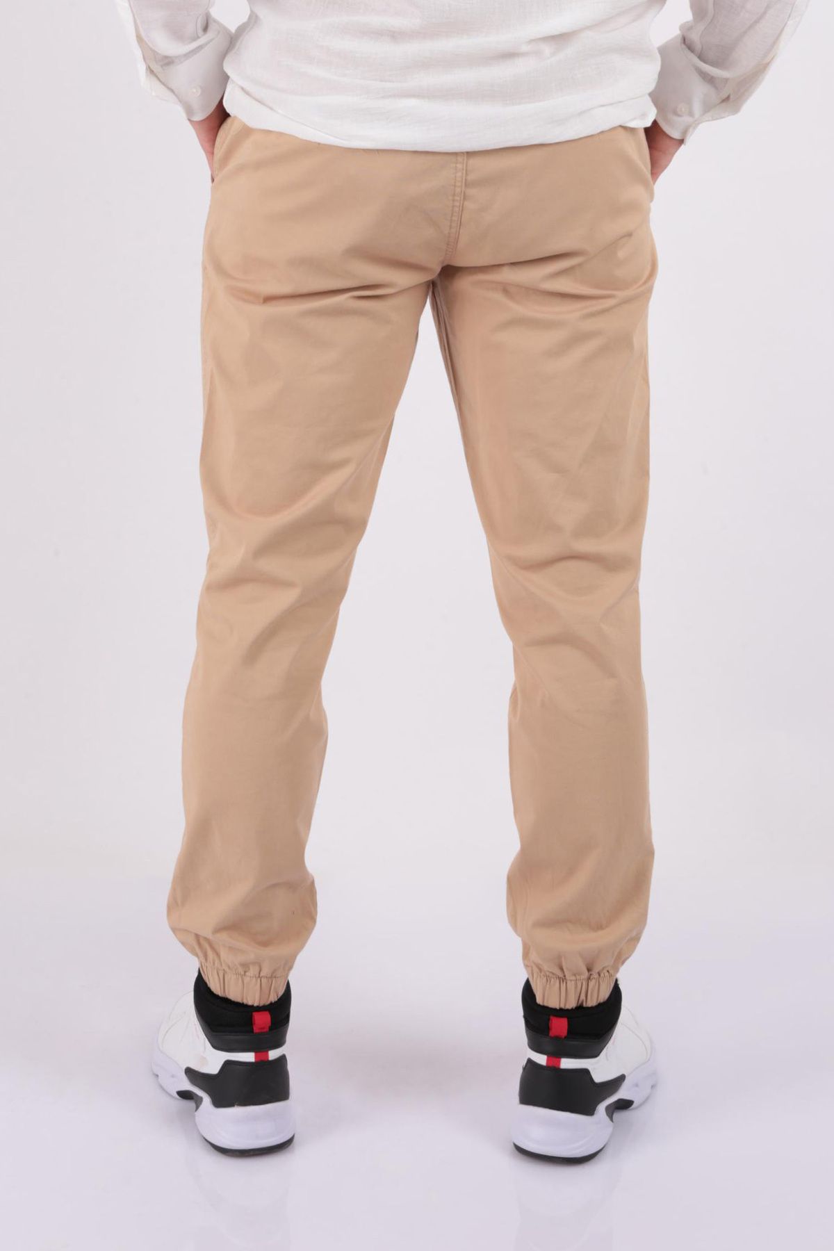 Cazador-0004 Men's Jogger Pants 4