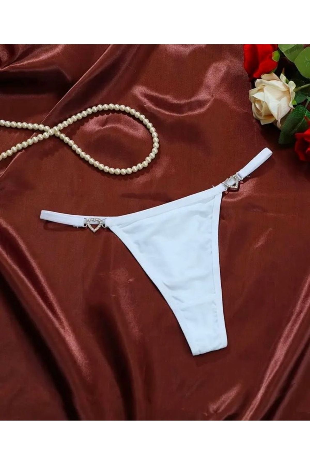 Kadın Taşlı Kalp Aksesuarlı Seksi String Külot - 1
