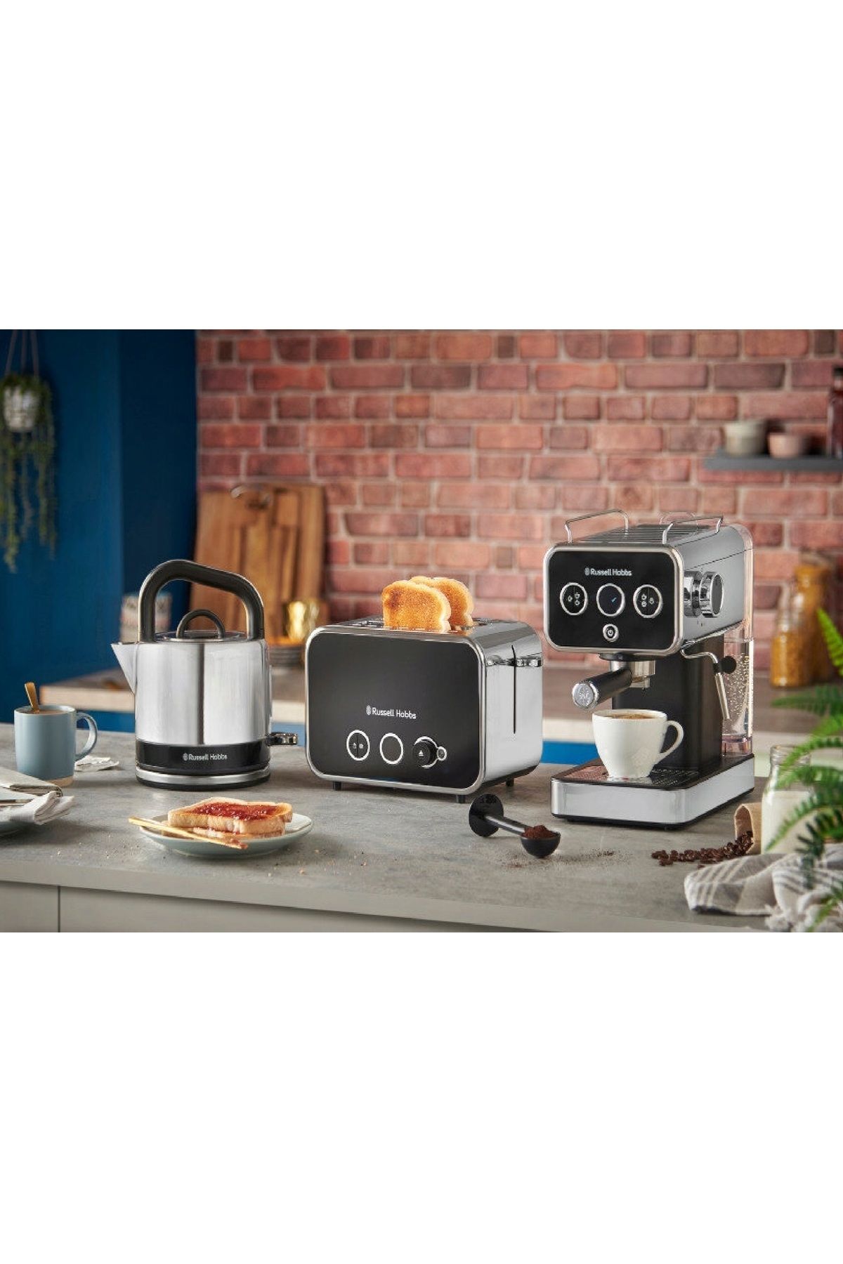 RUSSELL HOBBS Premium Seri Distinctions Collection Mutfak Çeyiz Seti