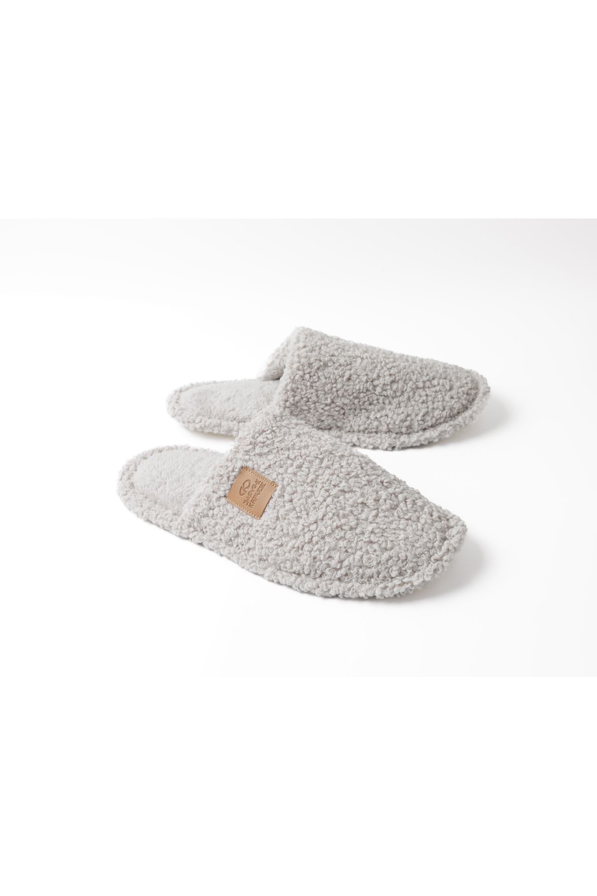 KAPVOE-Muffy Dish Slippers - Home Pants, Fleece Non-Slip Sole, Plush Interior Detail, Fluffy, Non-Pilling, Comfortable 4