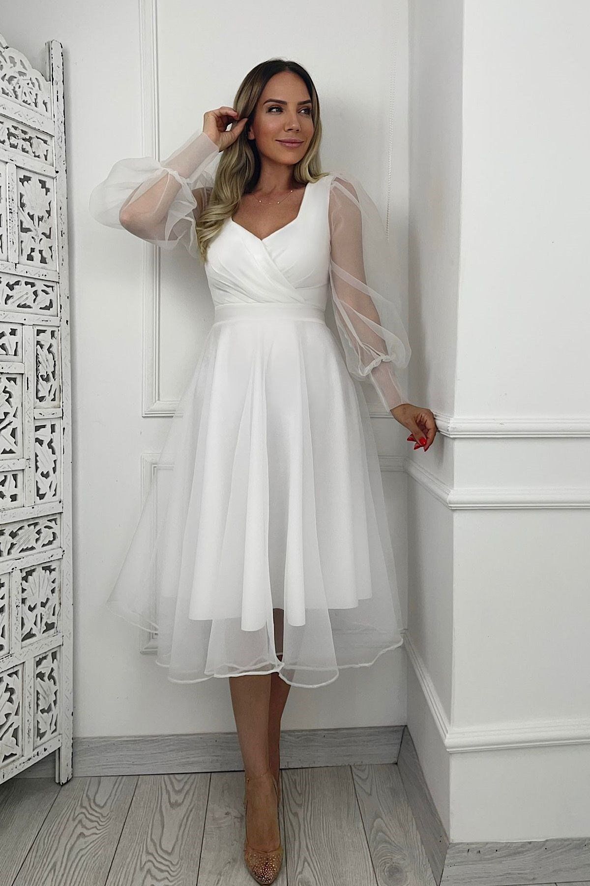 gesmoda-G0022 Model Rochie de designer din tul alb 1