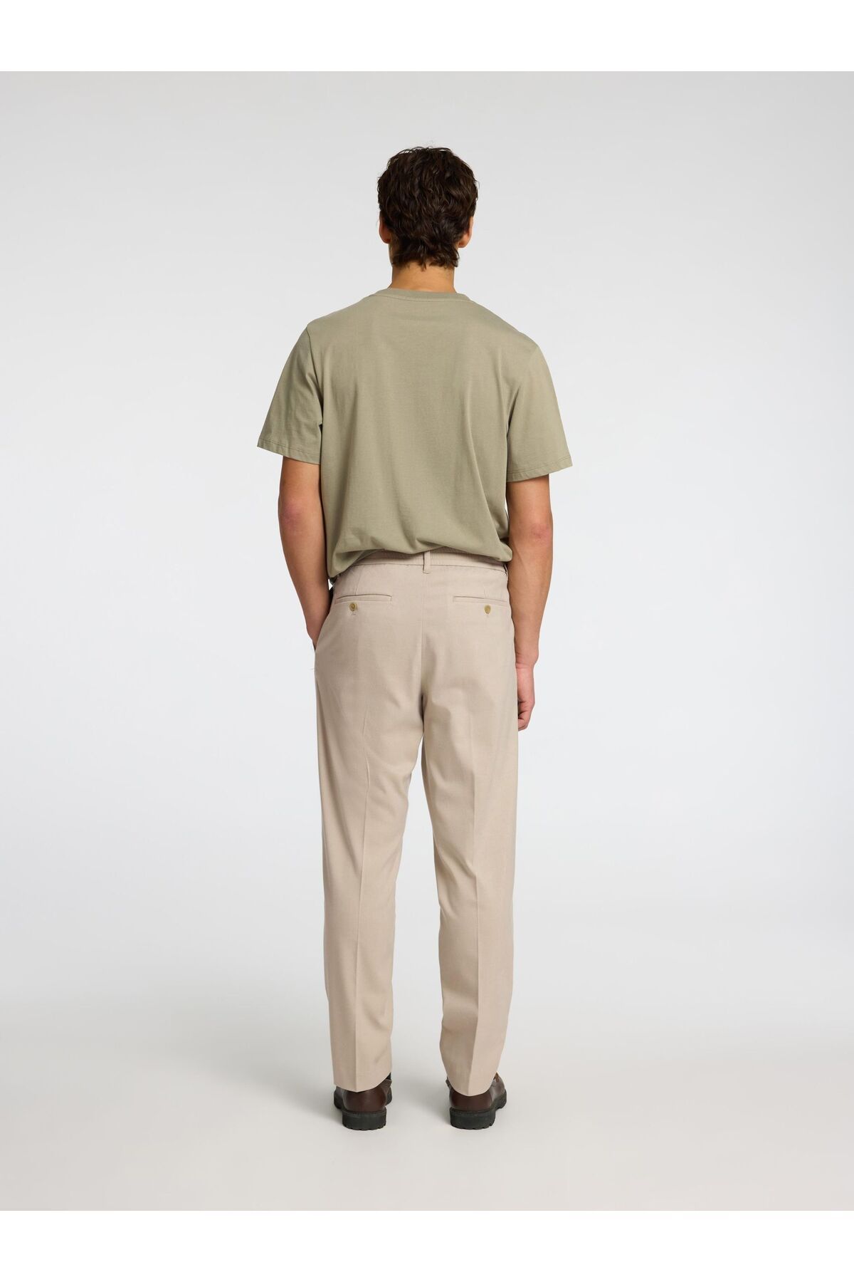 complete the look image
