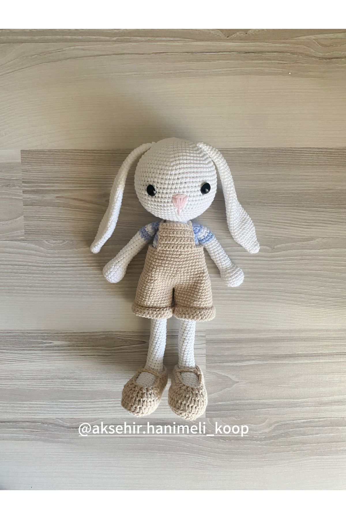 NATURAL BY HANDS Amigurumi Uzun Kulaklı Tulumlu Tavşan