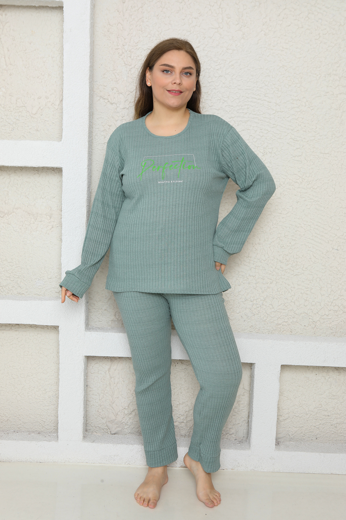 fames-Plus Size Fi̇Ti̇Lli̇ Pi̇Jama Set 5