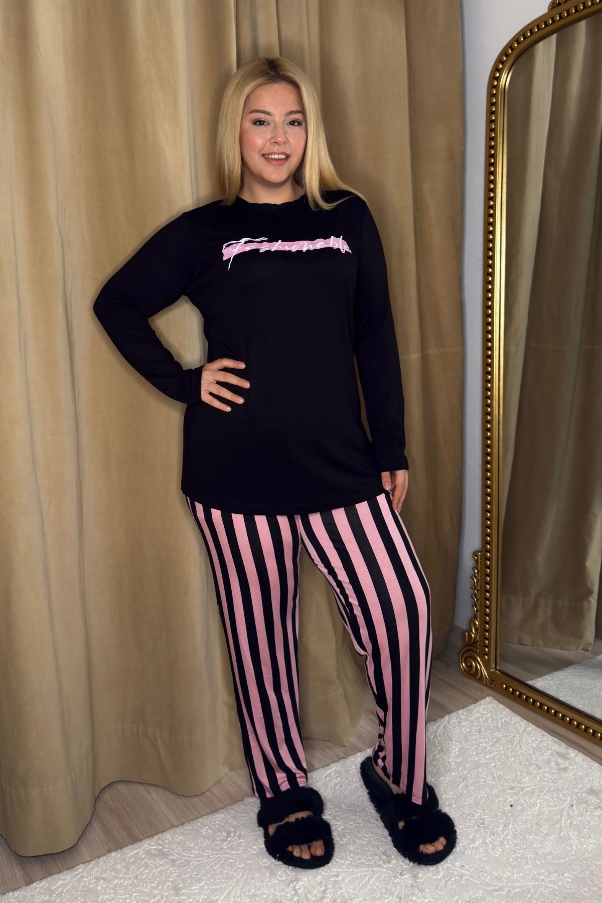tarzımsüper-Women's Plus Size Letter Printed Long Sleeve Button Detailed Black Pink Striped Pajamas Set 5