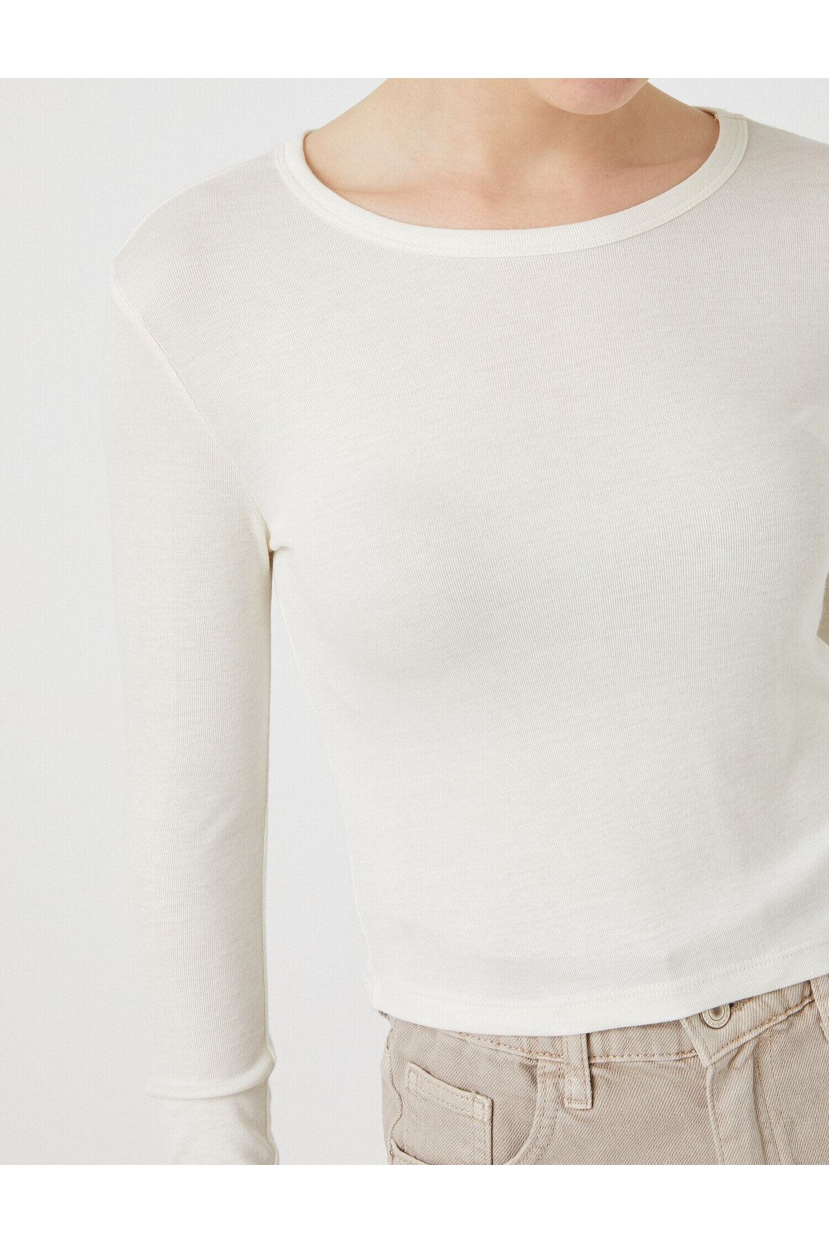 Koton-Crop Sweater Crew Neck 5