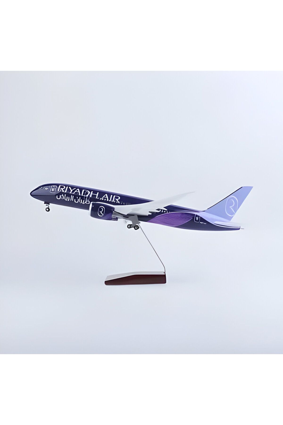 maketistan 1/130 Boeing 787 RIYADH AIR, Hazır Yolcu Uçağı Maketi (43 cm)