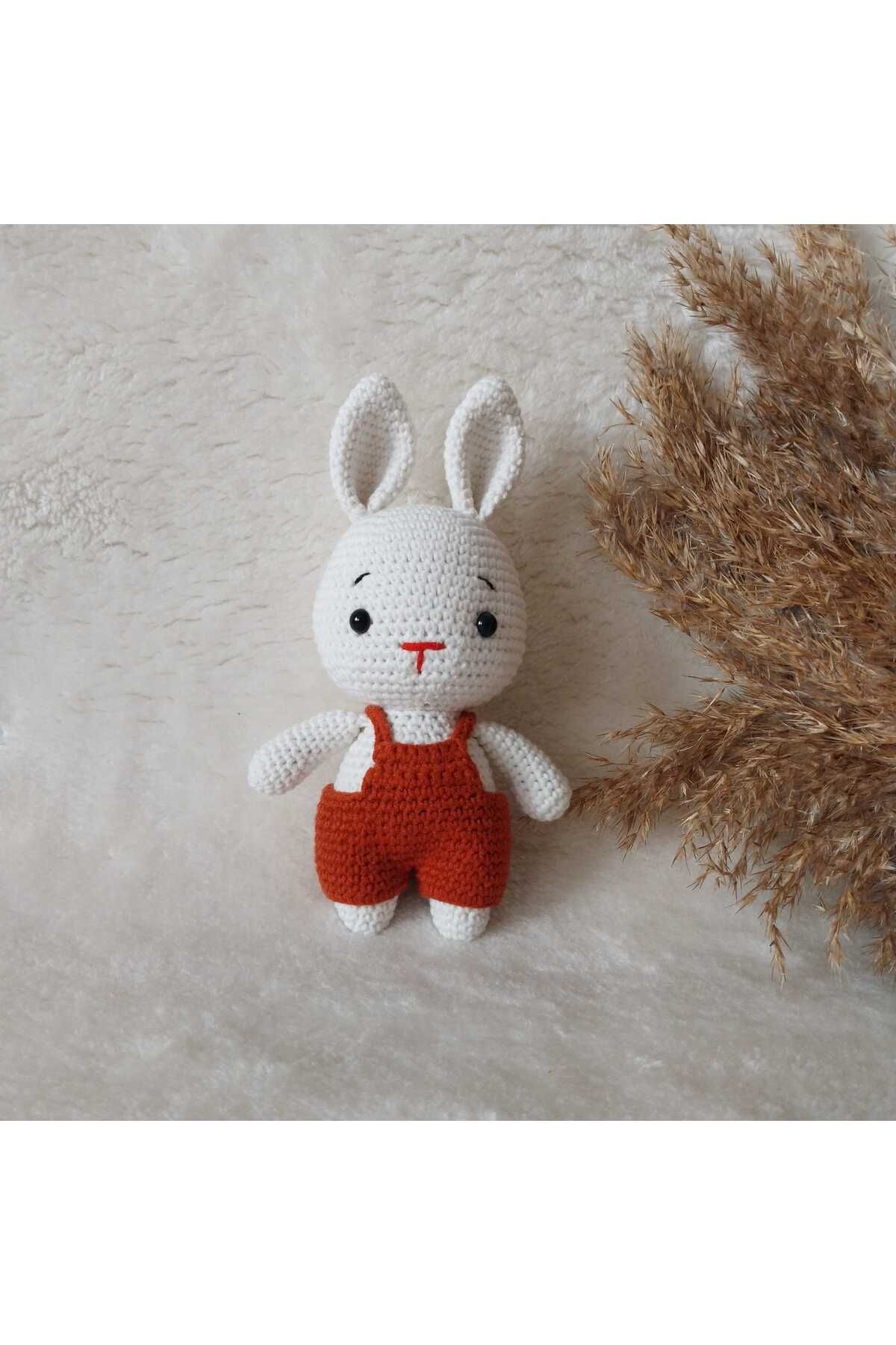 USTAHOBİEVİ Amigurumi minik tulumlu tavşan uyku ile oyun arkadaşı