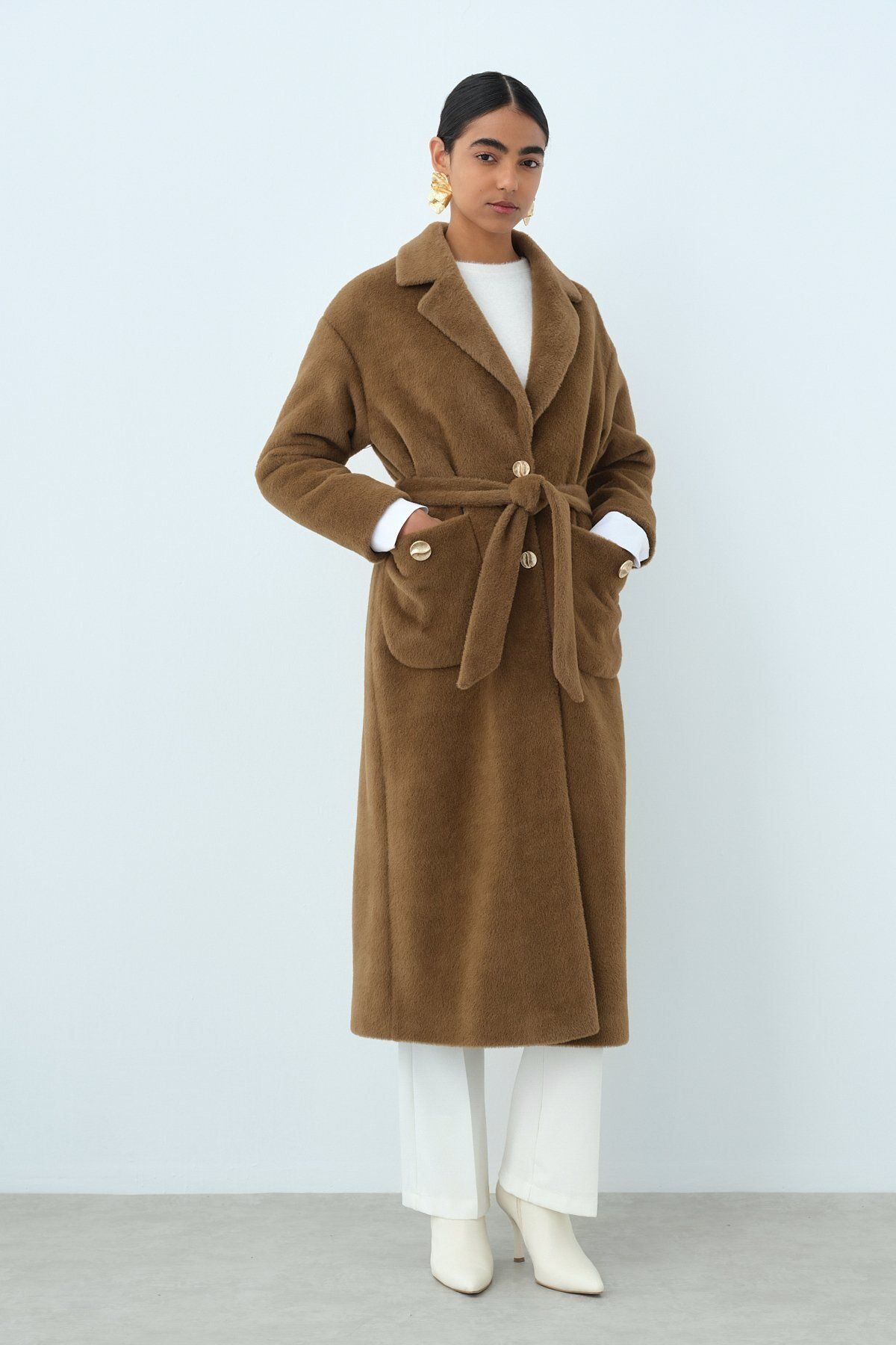 Nihan-Brown Angora Coat - Pocket Detailed 2