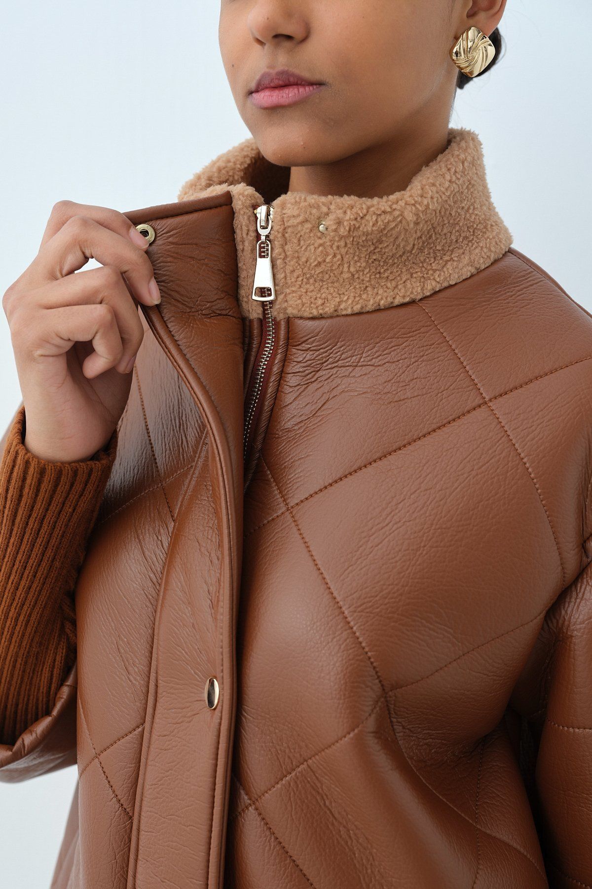 Nihan-Tan Leather Coat - Sleeve Detail 3