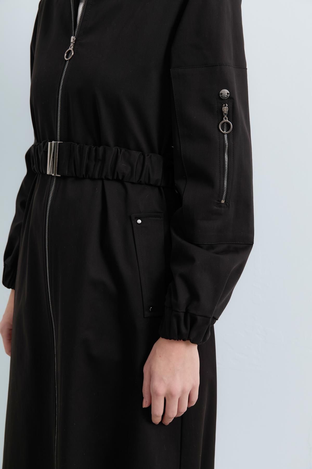 Nihan-Black Bomber Long Cap 3