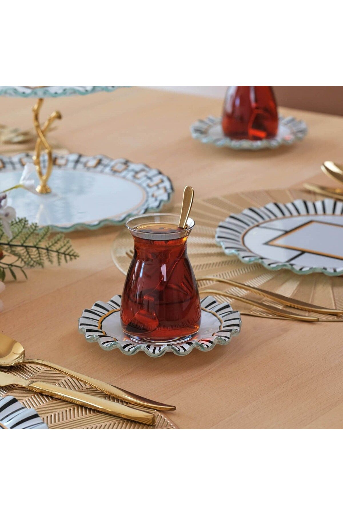 Glore-Prestige 6-Person Tea Set 5