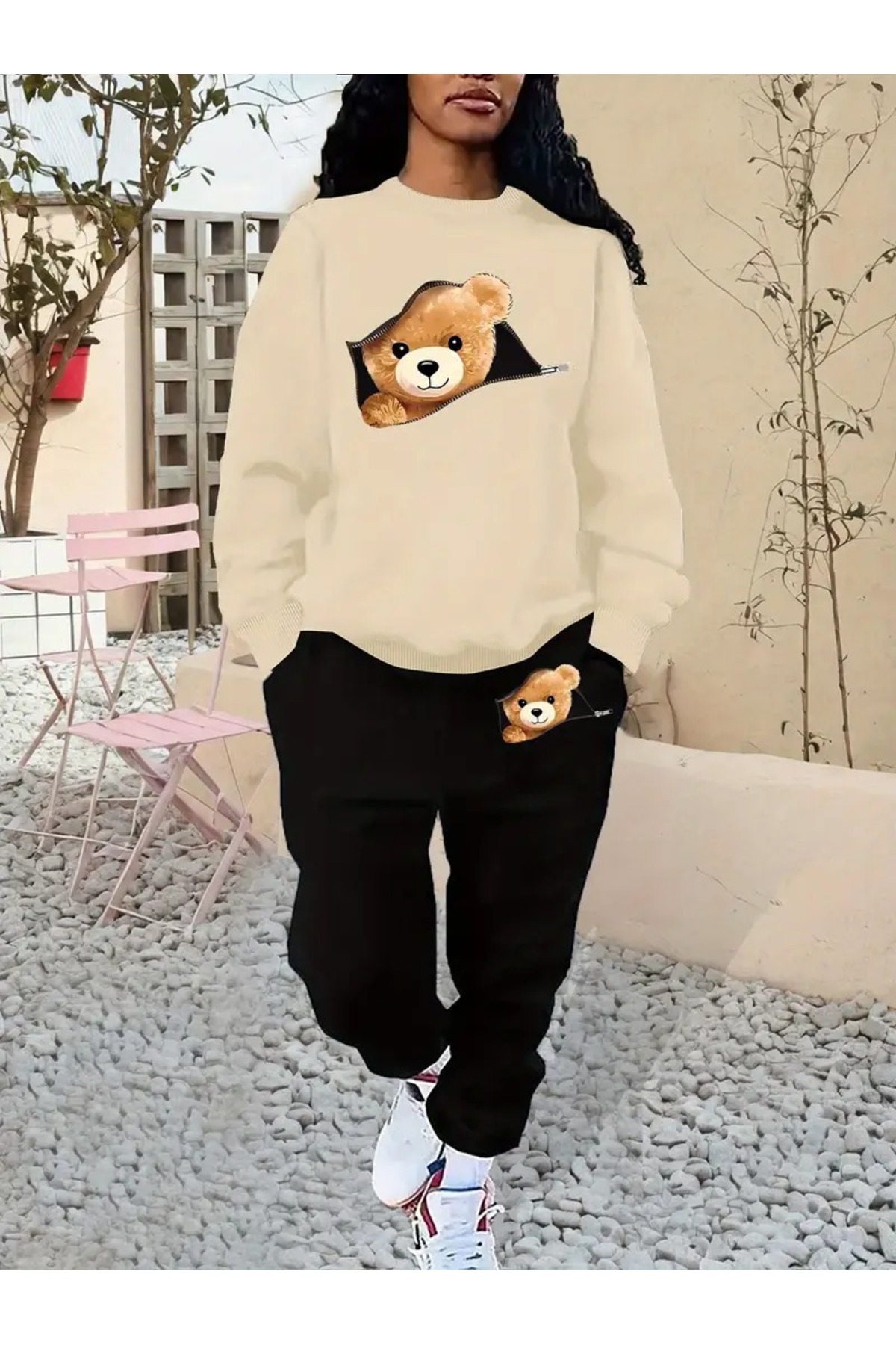 DAXİS Sportwear Company ŽENSKA MAJICA SA OKRUGLIM IZREZOM I TRENERKA SA IZRAV...