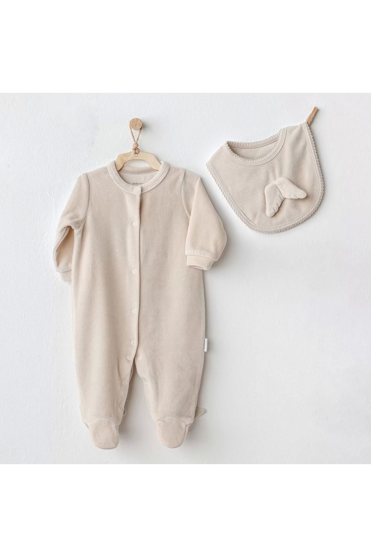 Skygo-Andywawa Ac25324 - Happy Newyear Beige Velvet Baby Romper Set 1