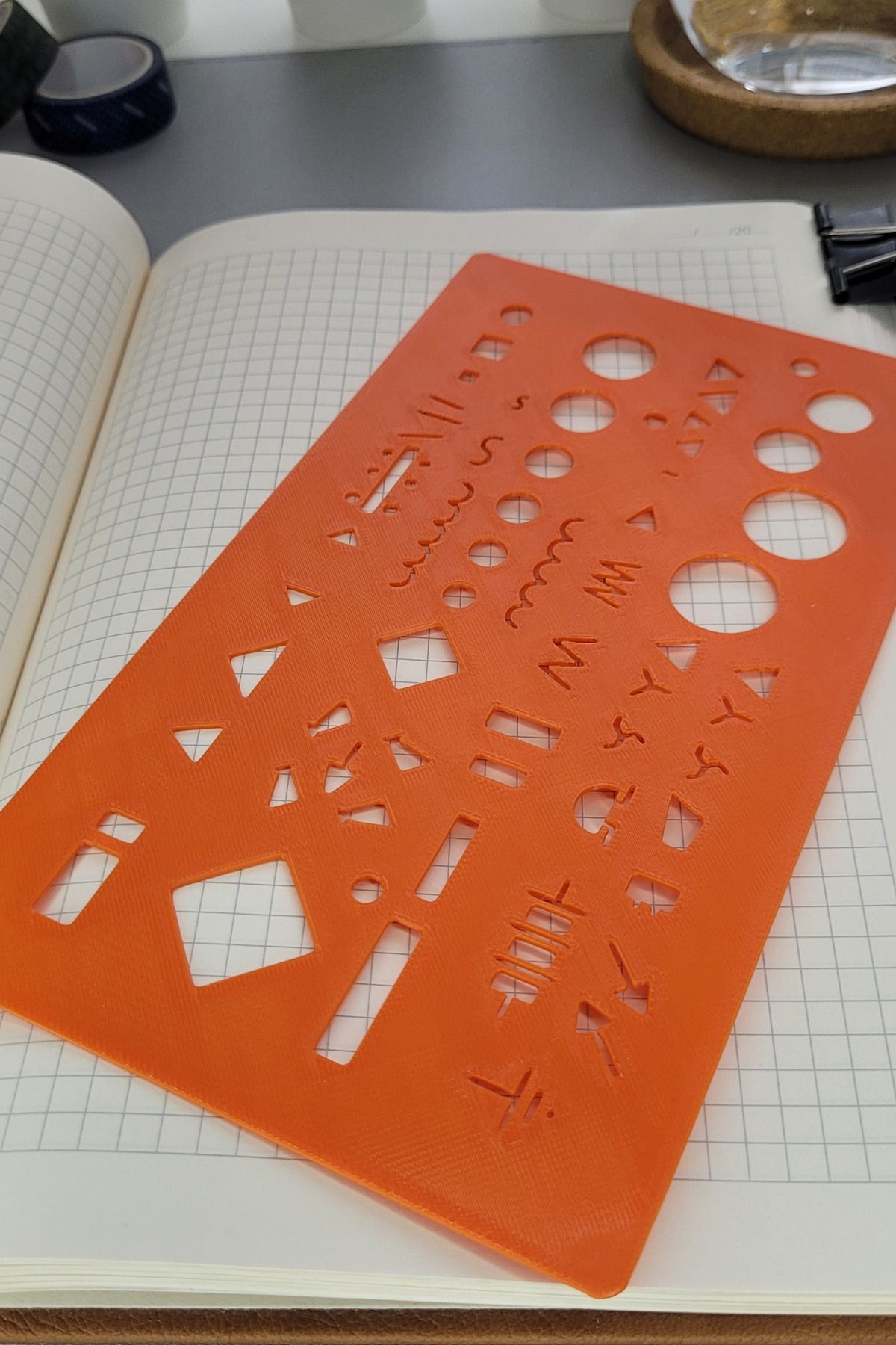 Karmelom Studio-Electronic Circuit Element Technical Drawing Template Ruler - Component and Connection Assistant 3