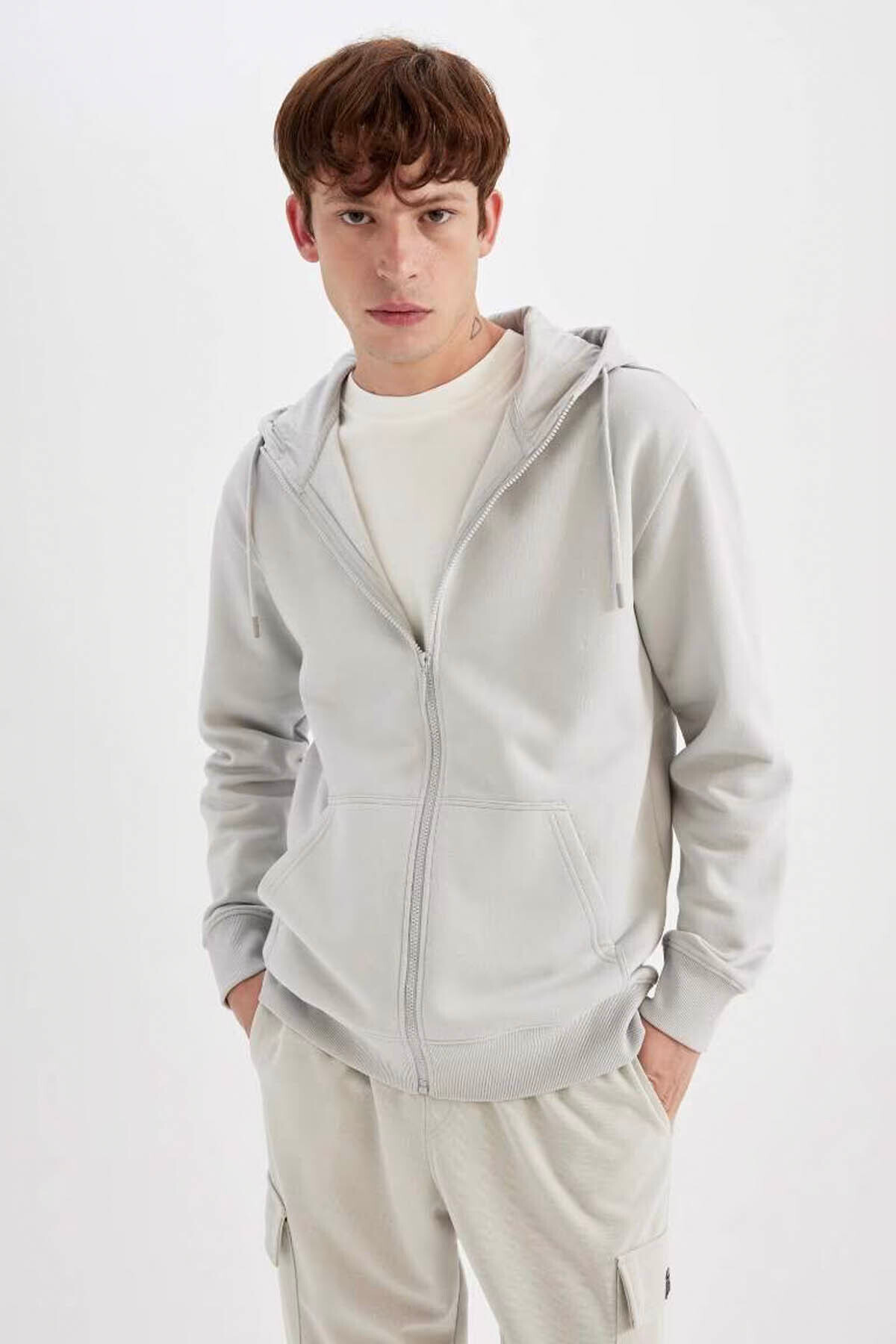 Defacto Erkek Sweatshirt Açık Gri X8331az/gr184 - Fiyatı, Yorumları