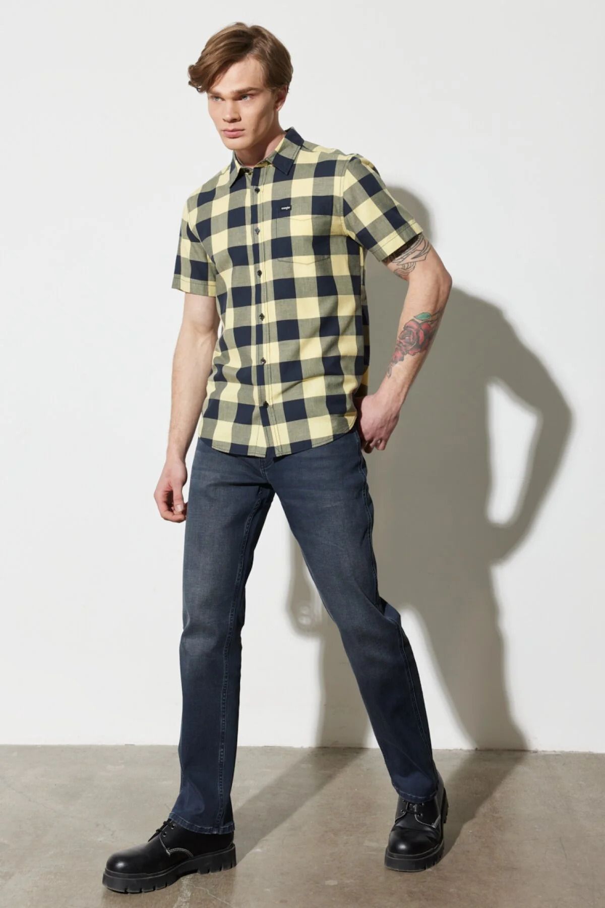 شلوار جین مشکی مردانه تگزاس اسلیم Wrangler