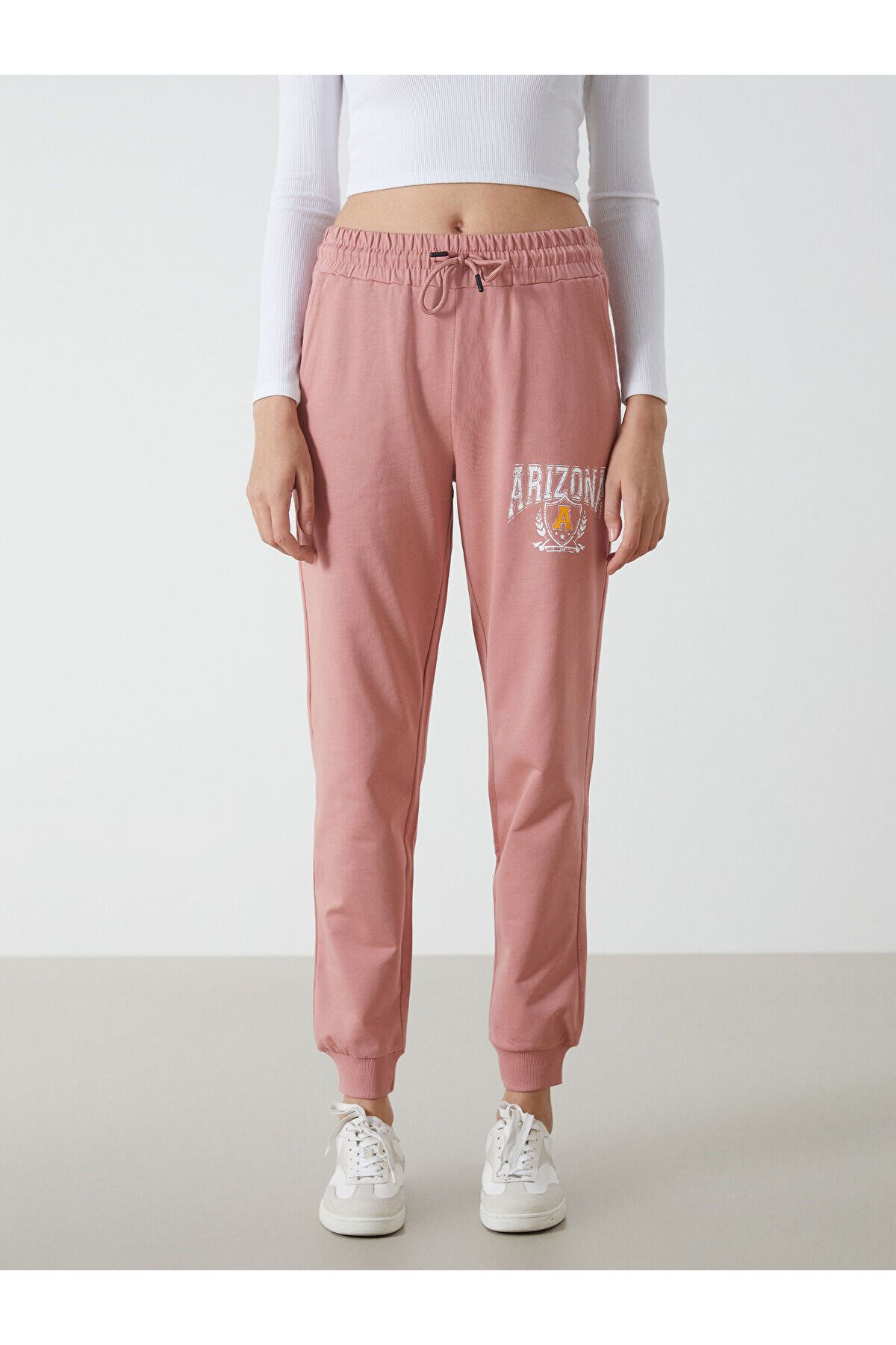 LC Waikiki-Printed Women's Jogger Sweatpants with Elastic Waist 6