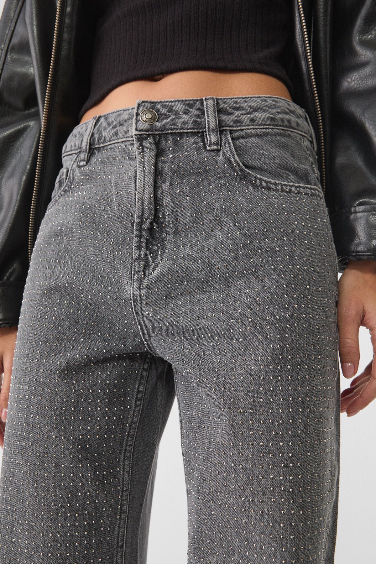 Stradivarius-Straight-fit jeans with rhinestones 4