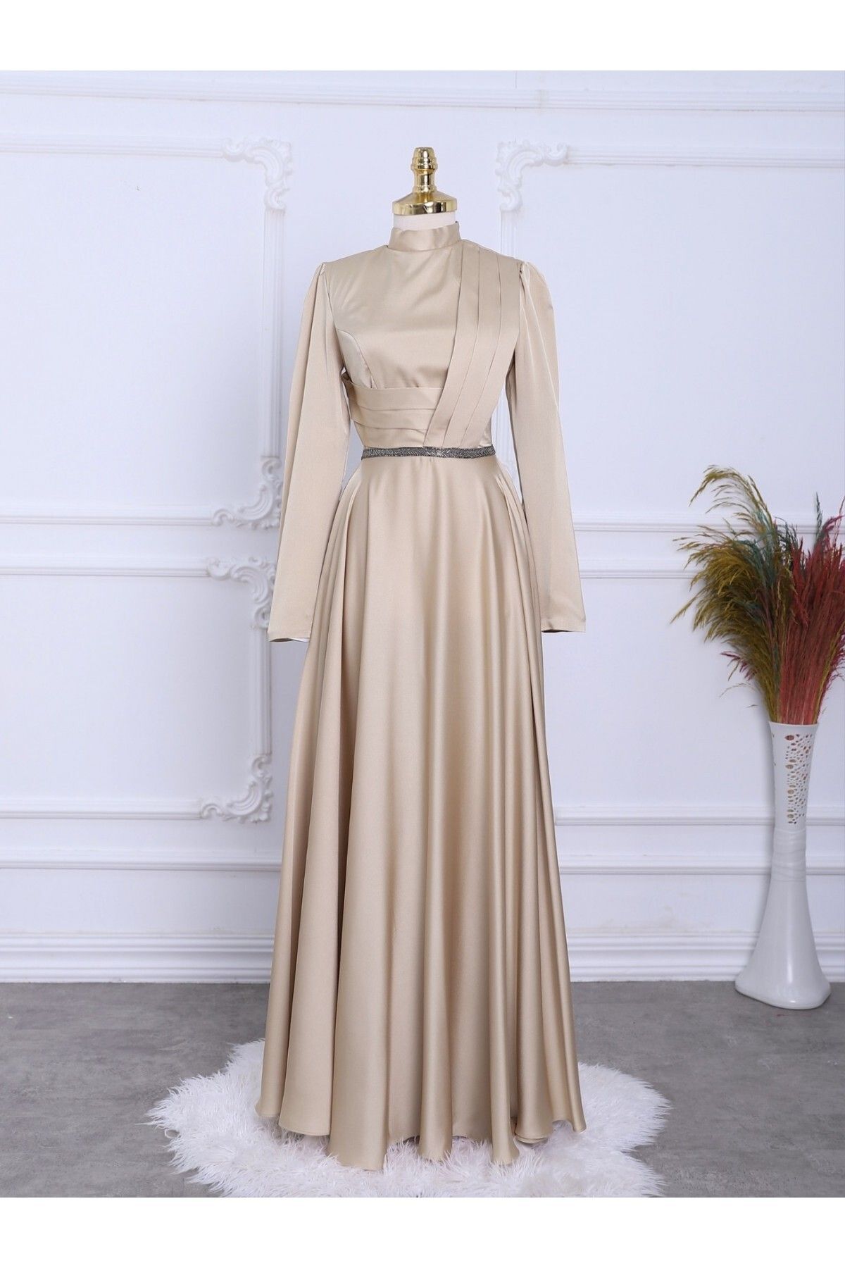 Modamorfo-Rochie de seara din satin cu drapat in fata si detaliu cu margele in talie 1