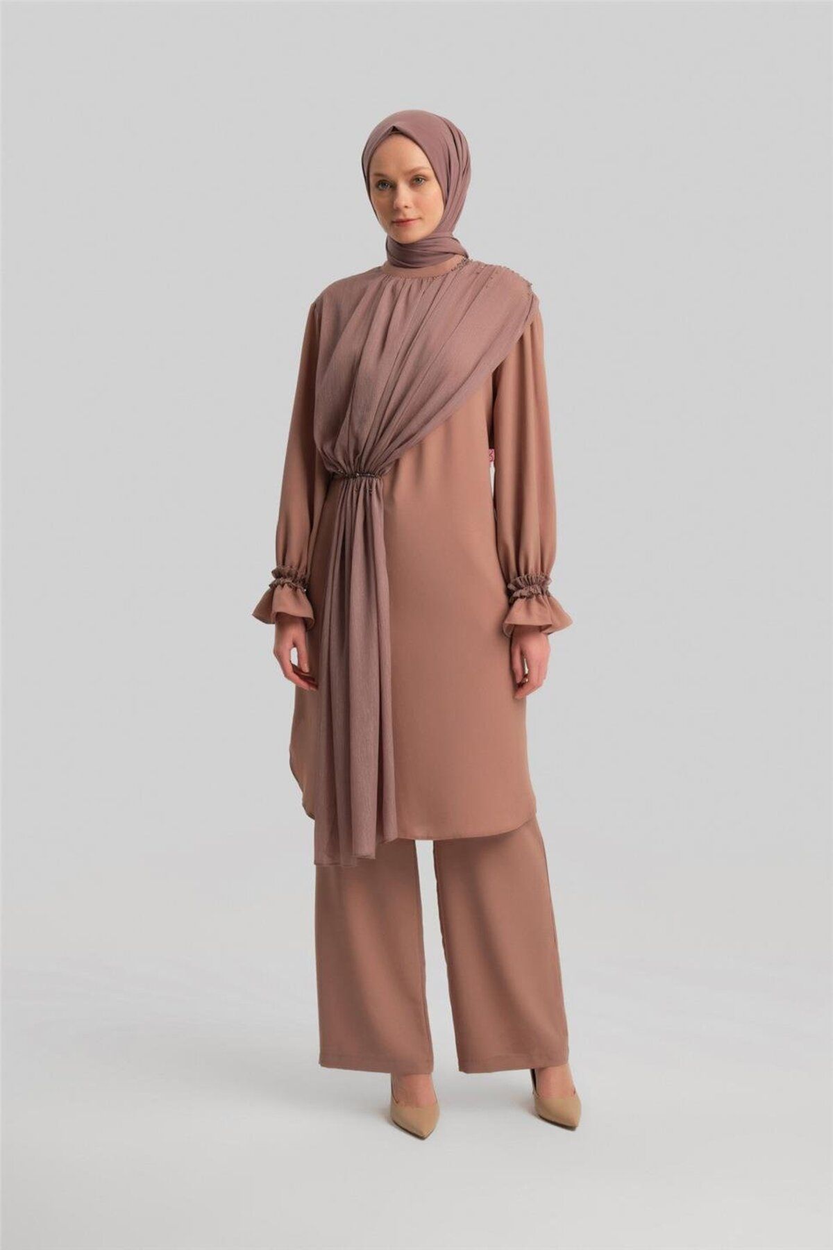 Armine کت و شلوار شیفون و گلدوزی شده 24y6841 Mink