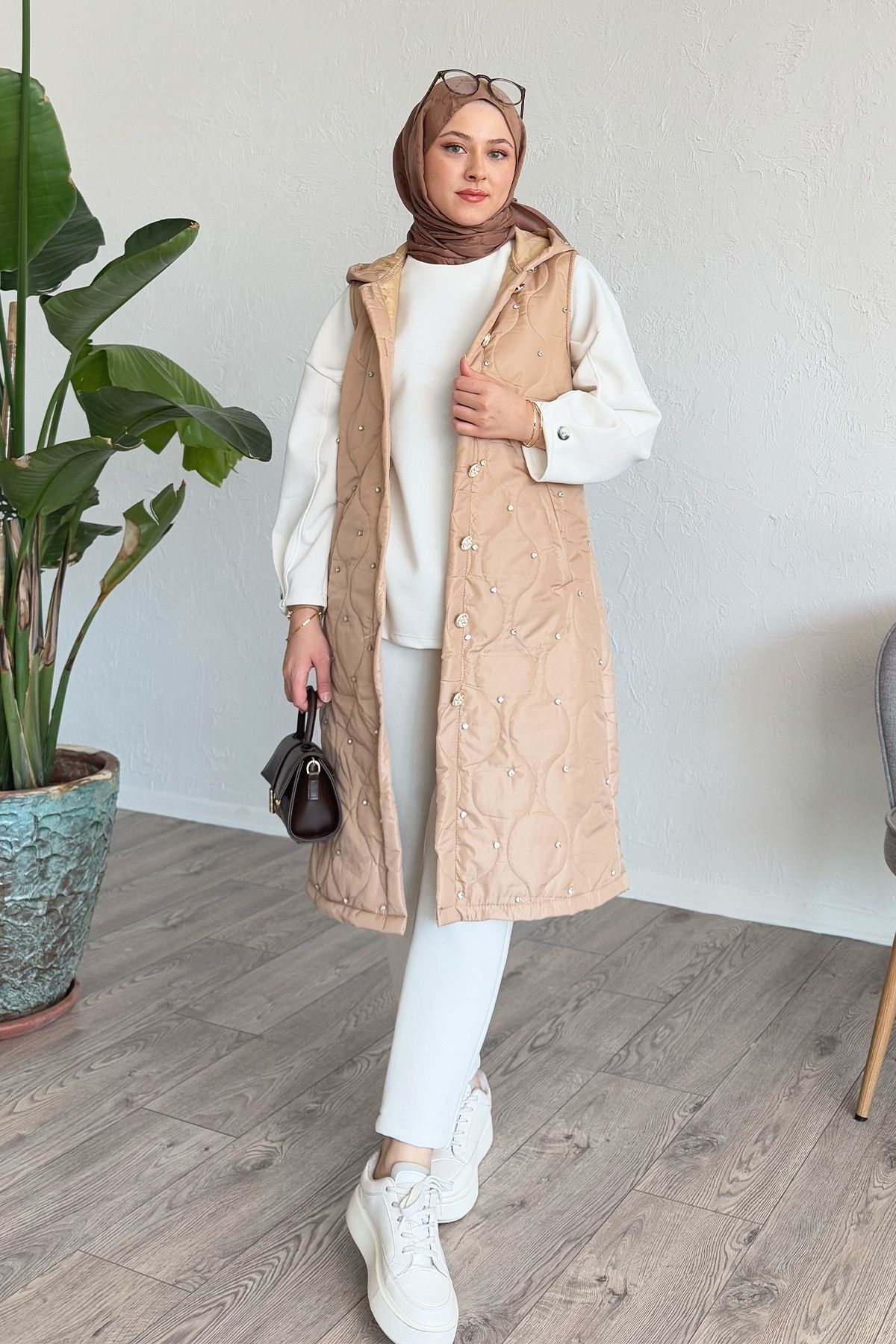 InStyle-Steingesteppte Kapuzenweste in Beige 6