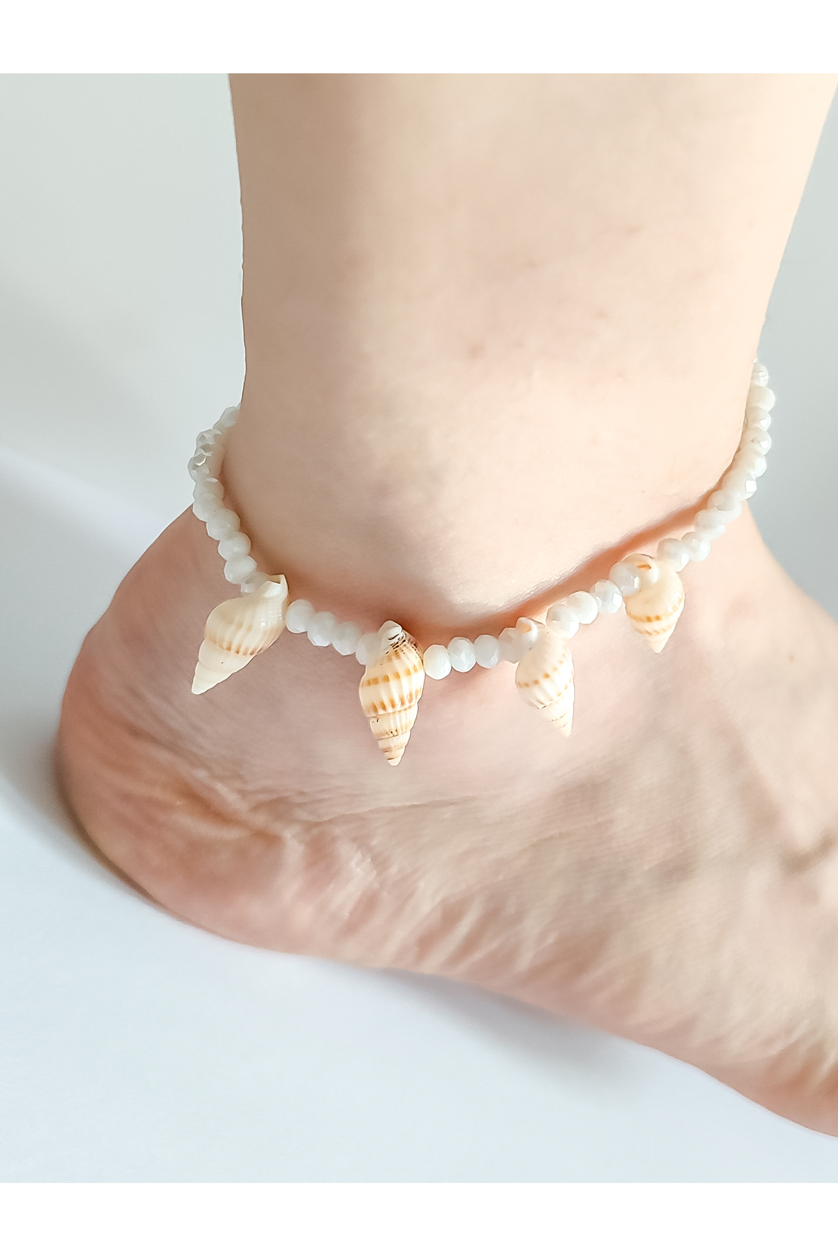 Deniz kabuğu beyaz boncuklu halhal