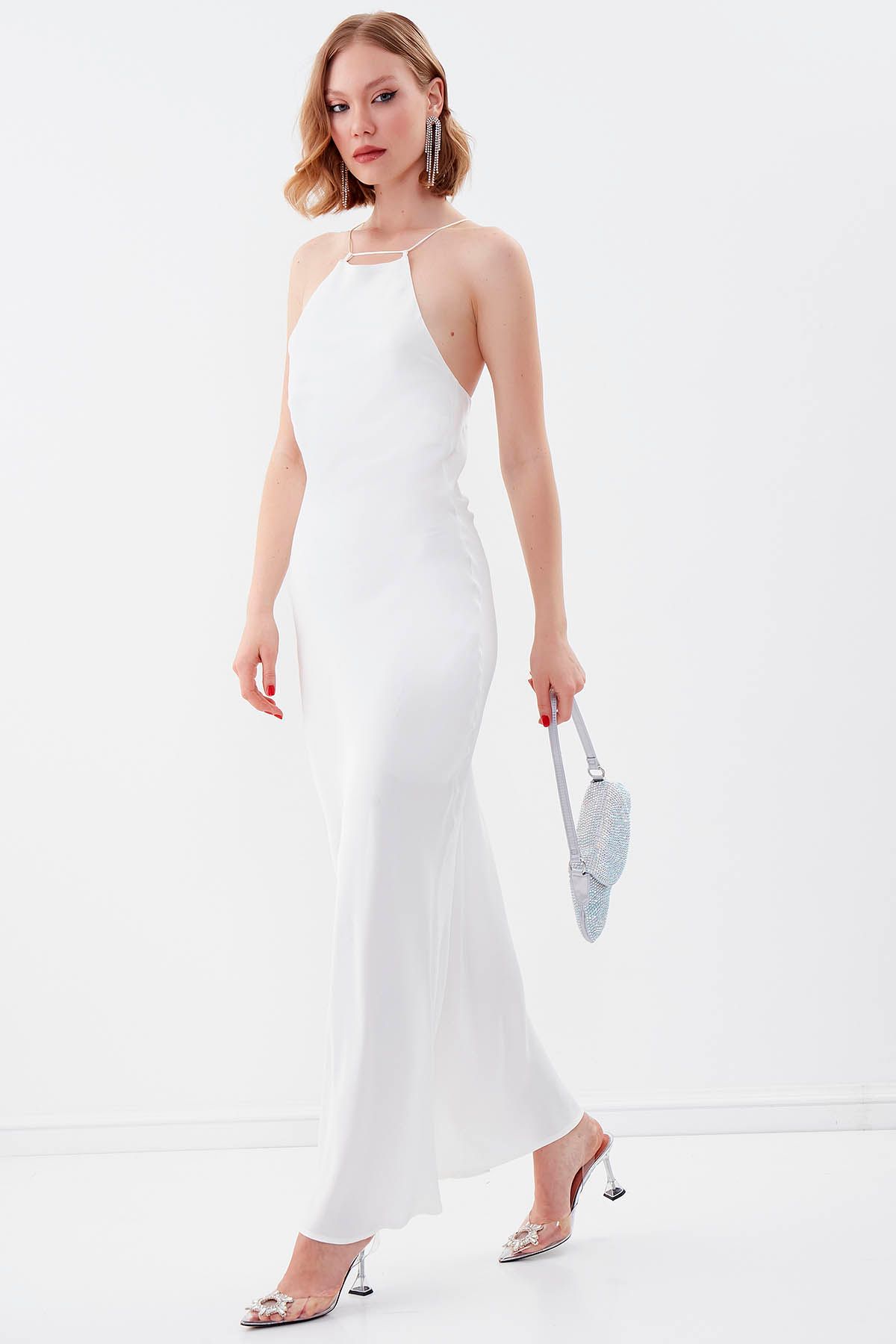 complete the look image