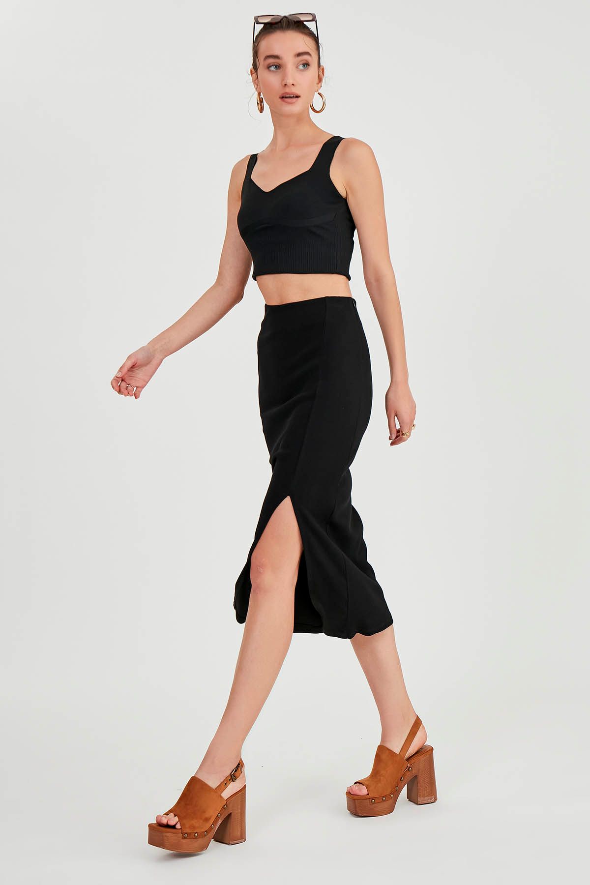 Vitrin-Midi Skirt with Slits 4