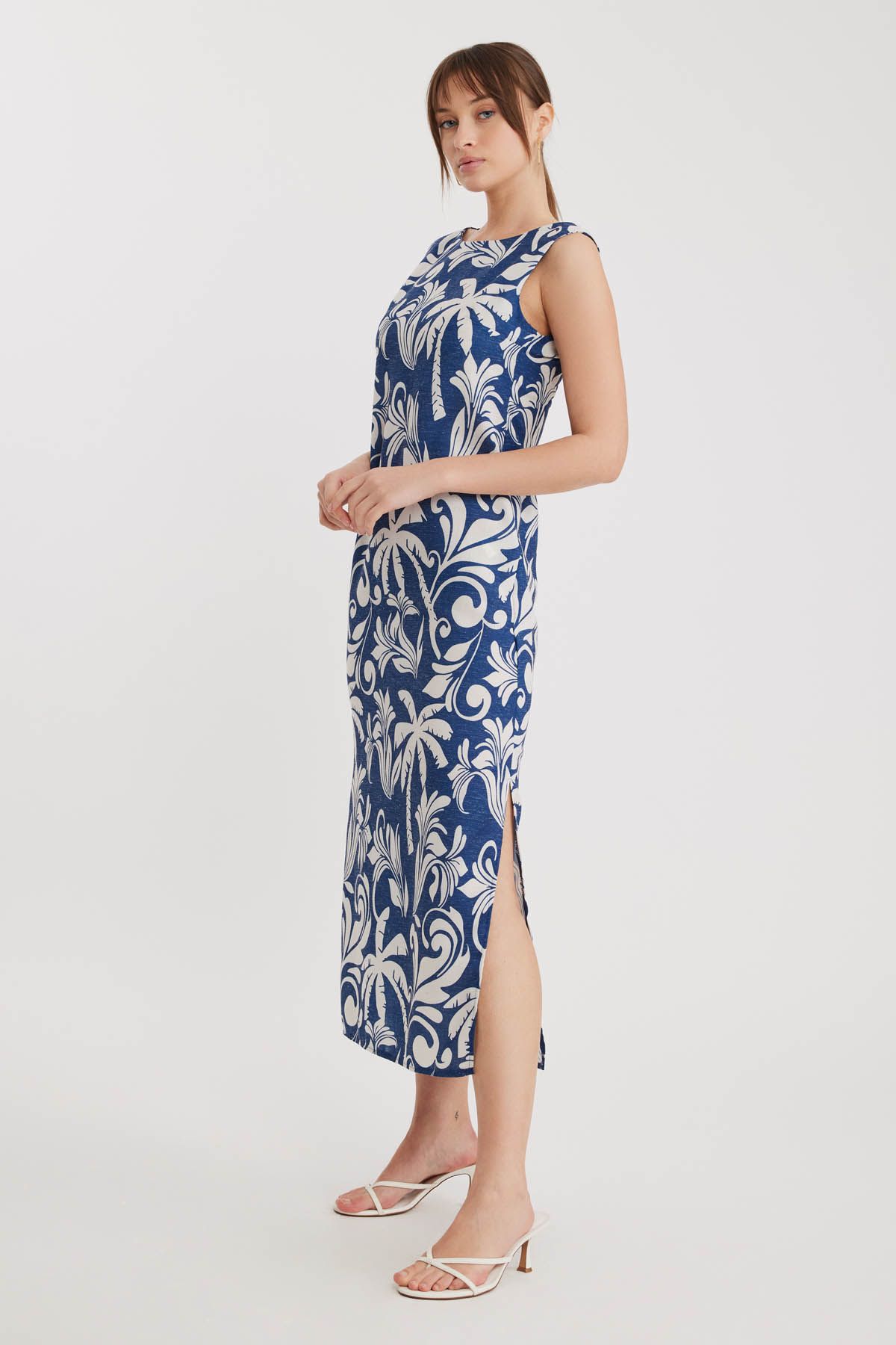 Vitrin-Palm Tree Pattern Long Dress with Side Slits 4
