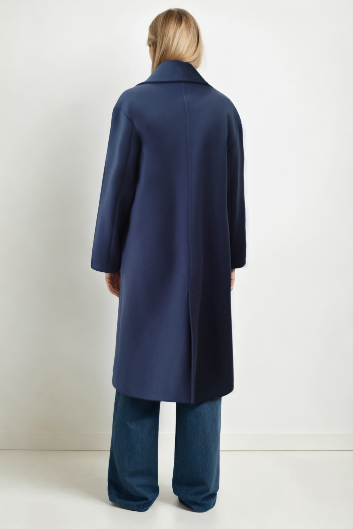 Vitrin  Düşük Omuzlu Uzun Kaban - Görsel 3