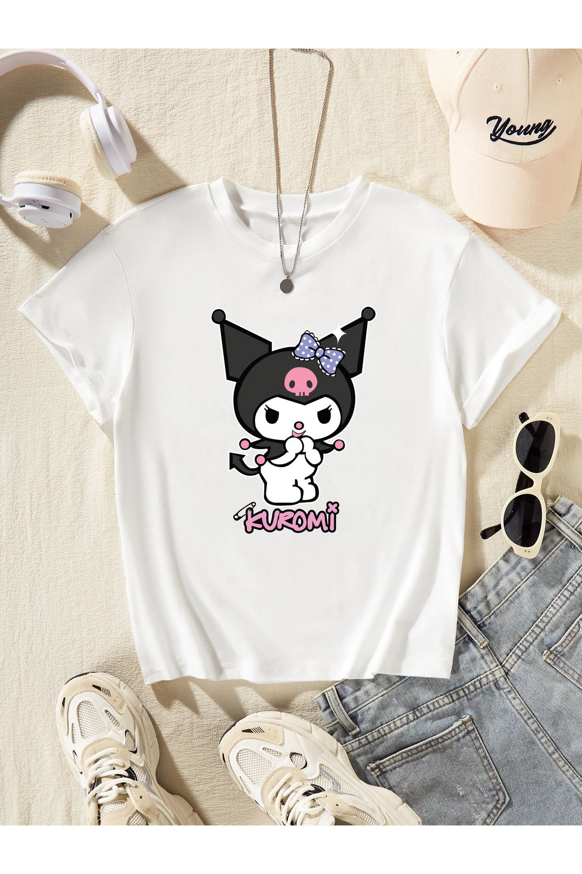 Let's Wear-Kuromi Printed Girl's Crew Neck T-Shirt 1