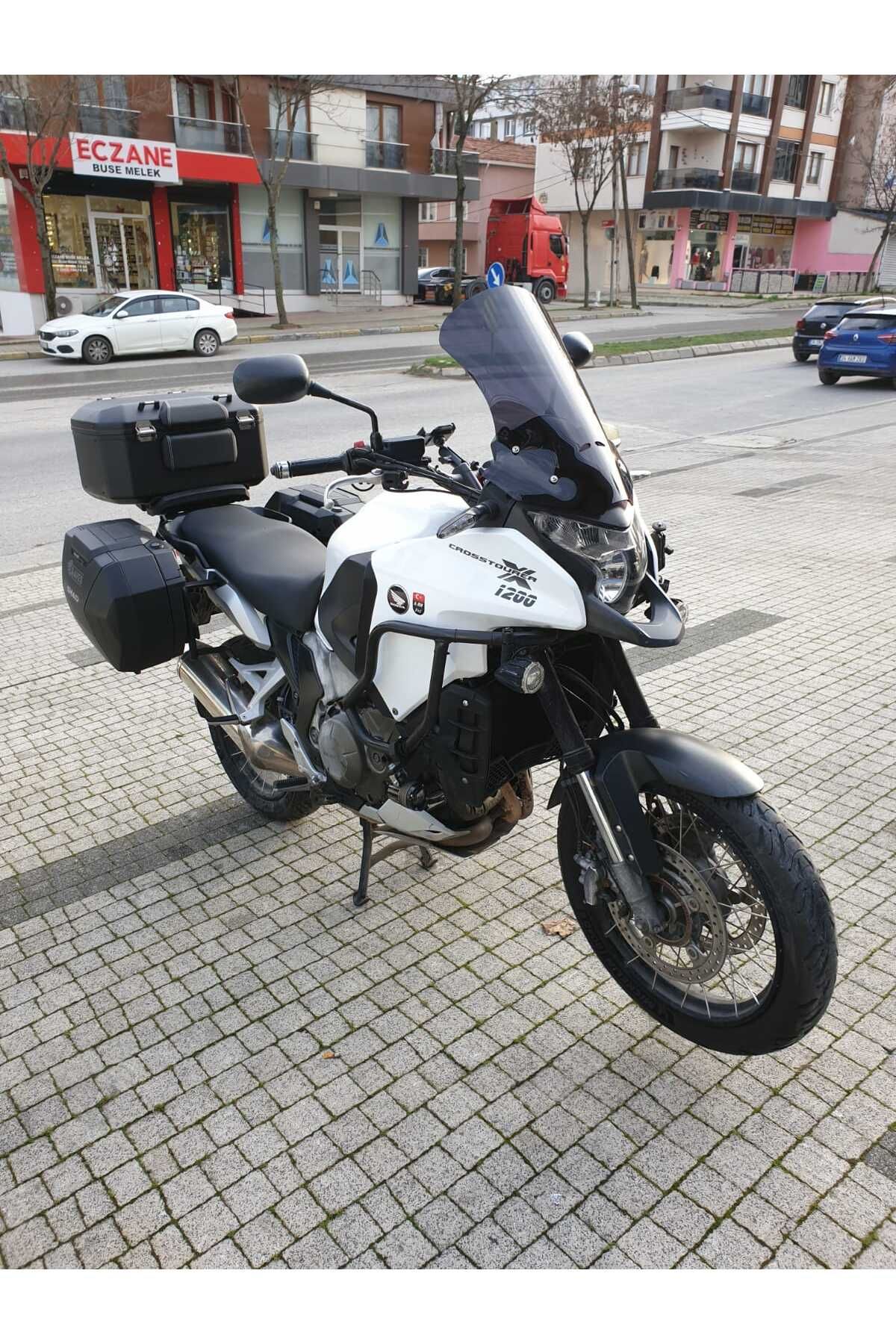 Honda VFR 1200 Siperlik Ön Cam 2012-2015 Model 50cm Siyah Renkli 4mm