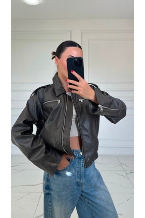 Semra Bozdoğan Eskitme Desenli Deri Ceket