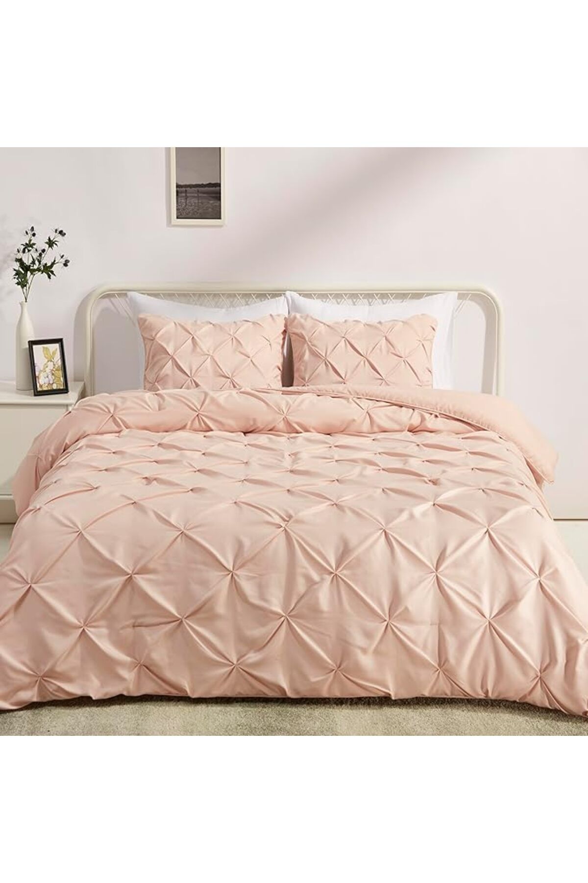 fulina-All-Season Down-Alternative Comforter 3 Piece Bedding Set, Pinched Pleat With Piped Edges 1