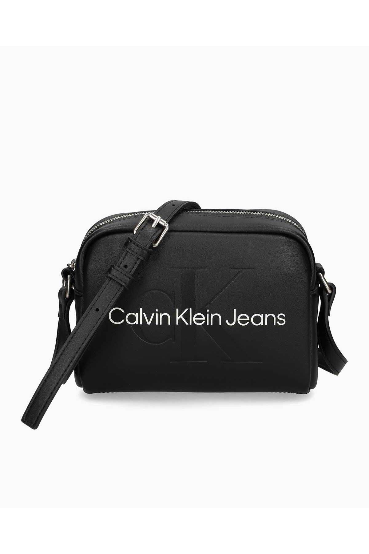 Calvin Klein Sculpted Camera Bag Çapraz Askılı Çanta