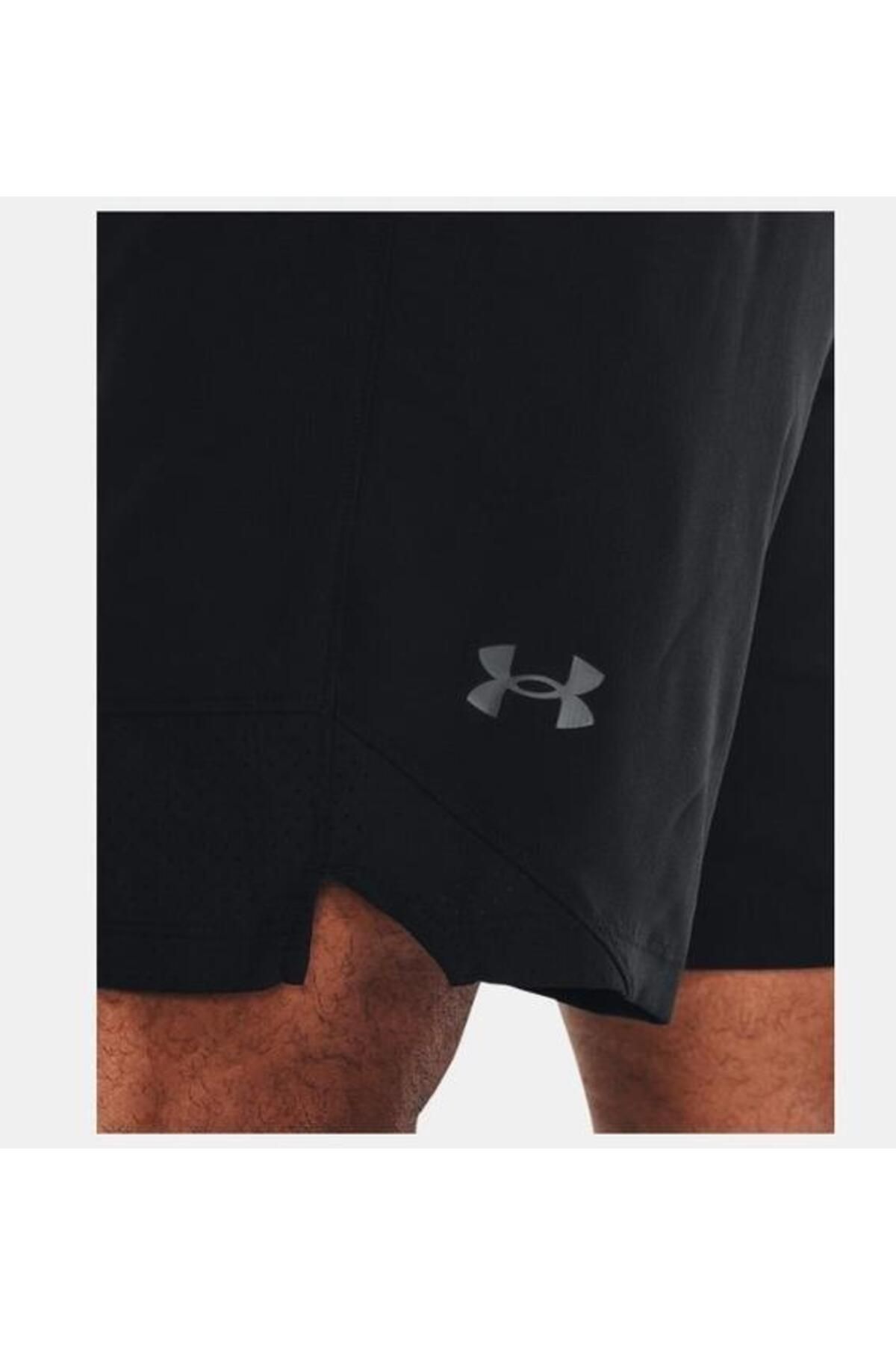 شورت ورزشی مشکی مردانه های بافندگی و ناپدید شدن نر 1370382 001 Under Armour
