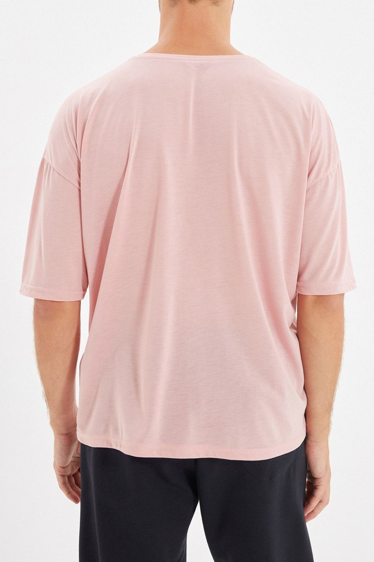 Edit by Trendyol-Tricou roz pentru bărbați - decolteu, croială largă, mânecă scurtă TMNSS21TS0811 7