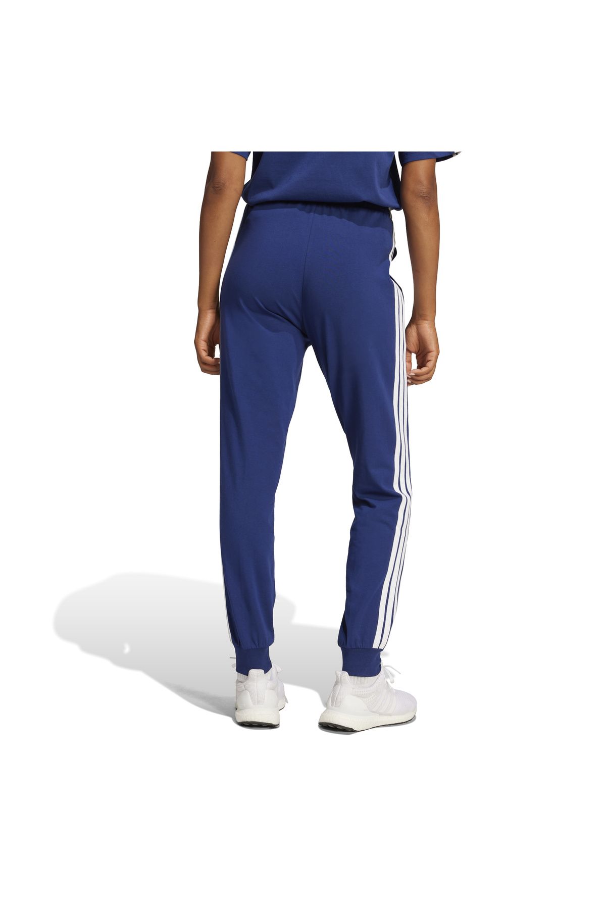 complete the look image