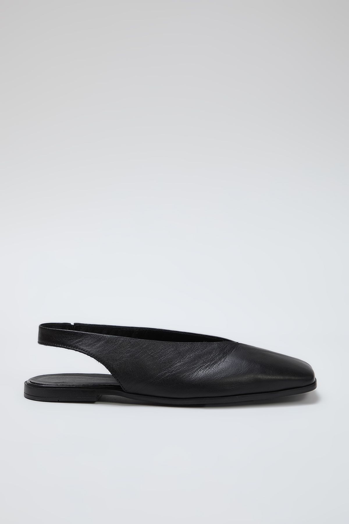 TRENDYOL SHOES-Schwarze Damen-Ballerinas aus echtem Leder mit offenem Rücken und quadratischer Zehenpartie TAKSS25BE00018 3